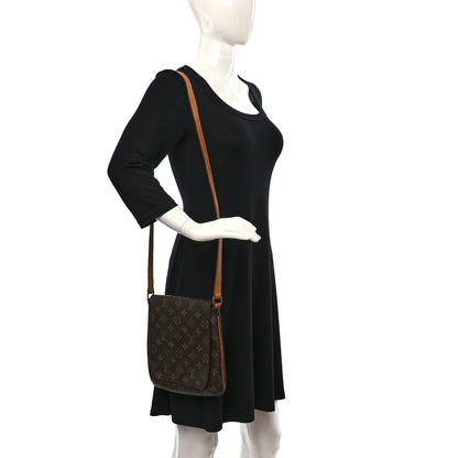 Louis Vuitton Monogram Musette Salsa Long Strap 2 of 9