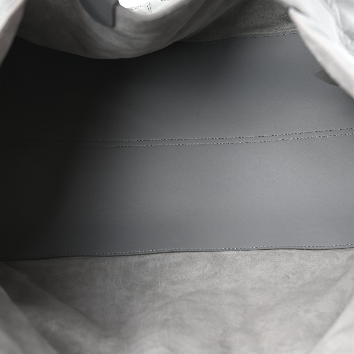 Calfskin Macrocannage Large Toujours Grey