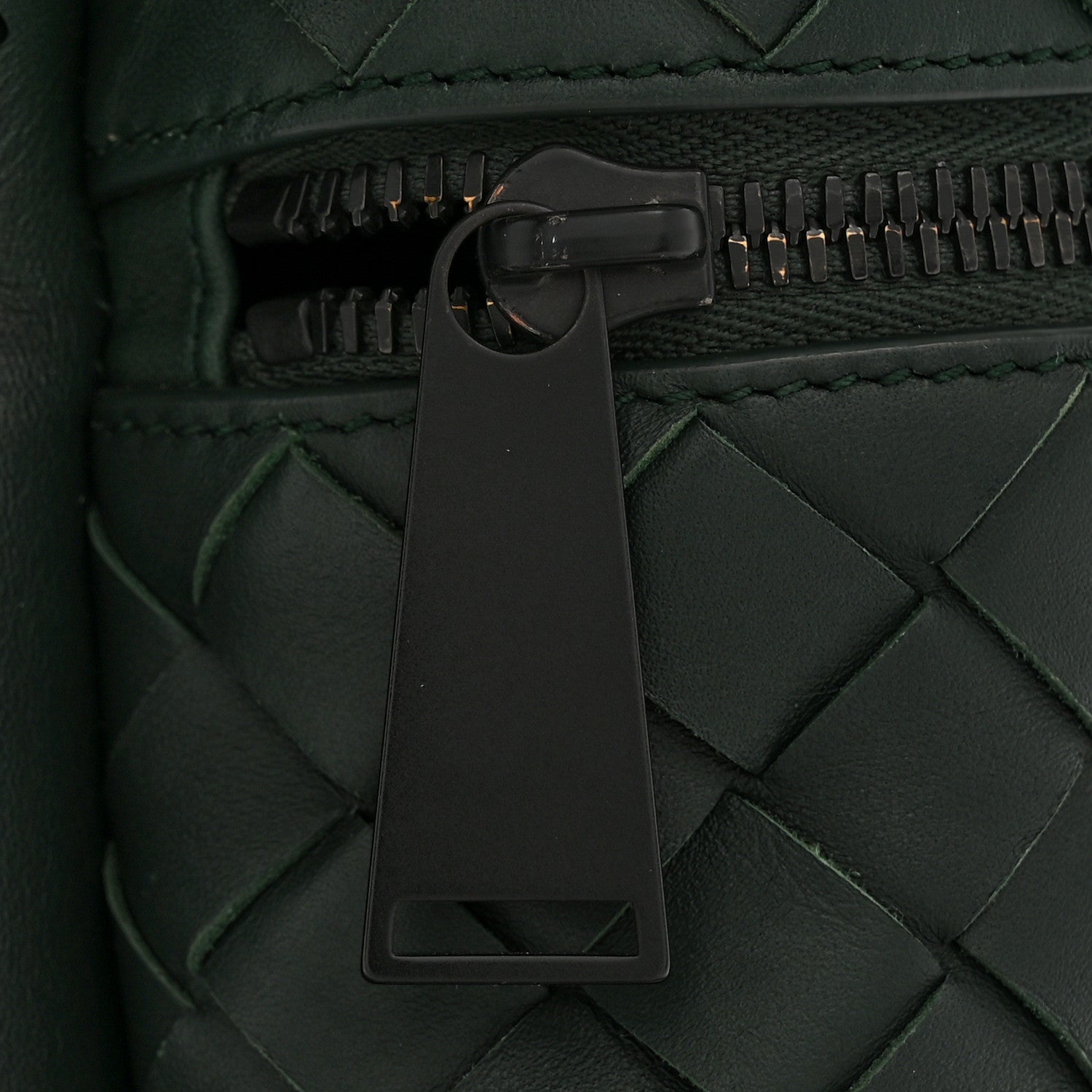 Bottega Veneta Smooth Calfskin Intrecciato Borsa Backpack Pine