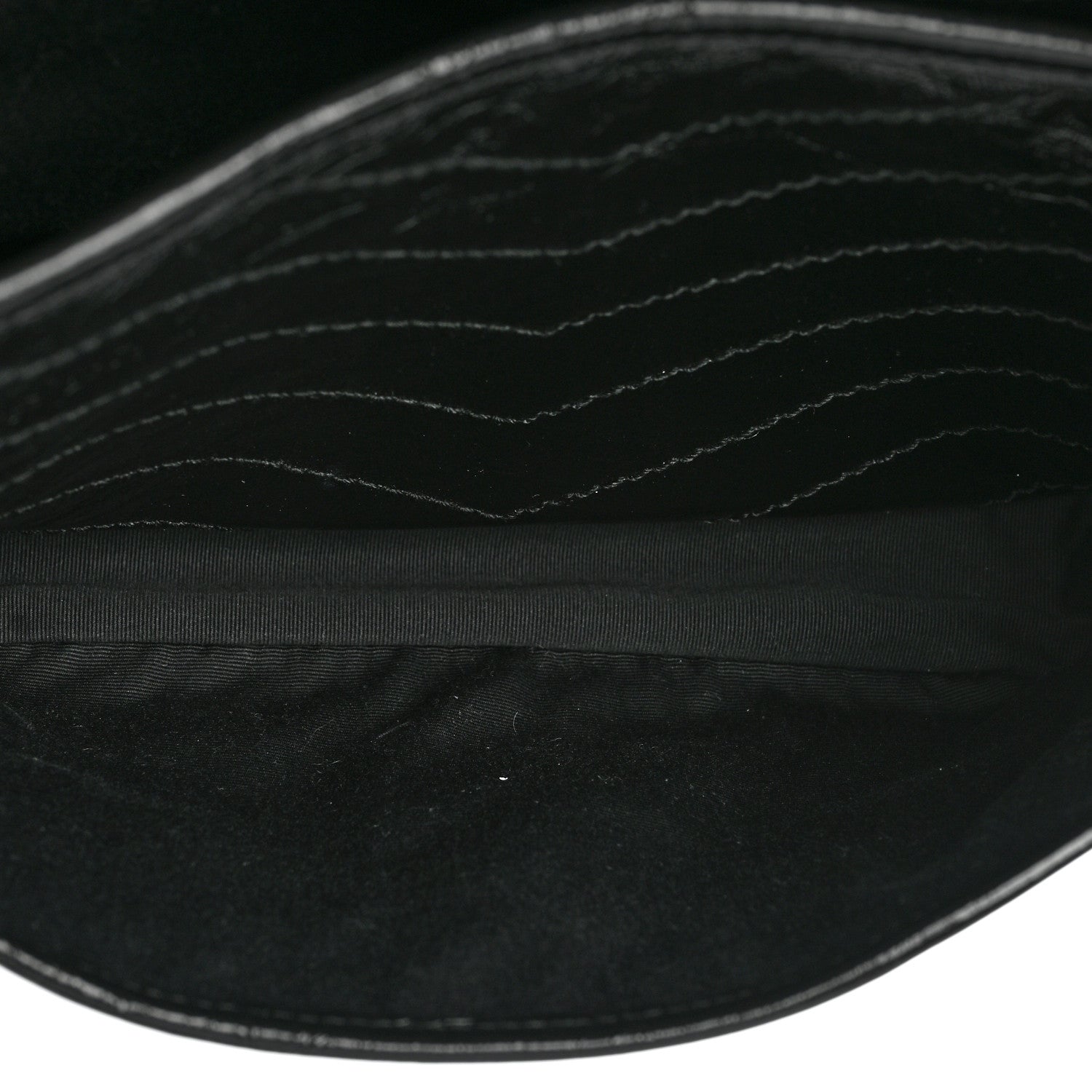 Saint Laurent Crinkled Calfskin Matelasse Monogram Medium Niki Chain Satchel Black 6 of 9