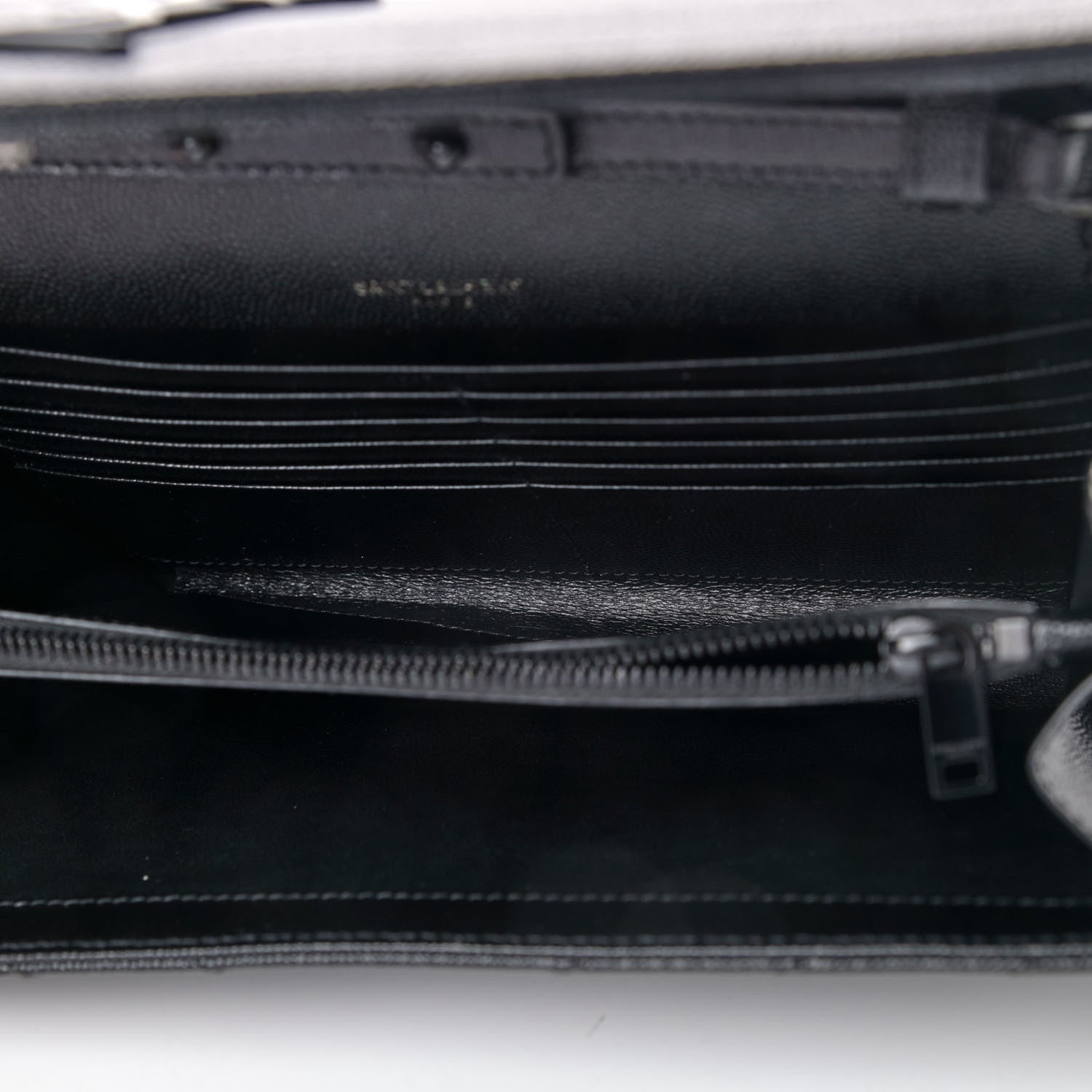 Saint Laurent Grain De Poudre Matelasse Chevron Monogram Chain Wallet Black 4 of 4