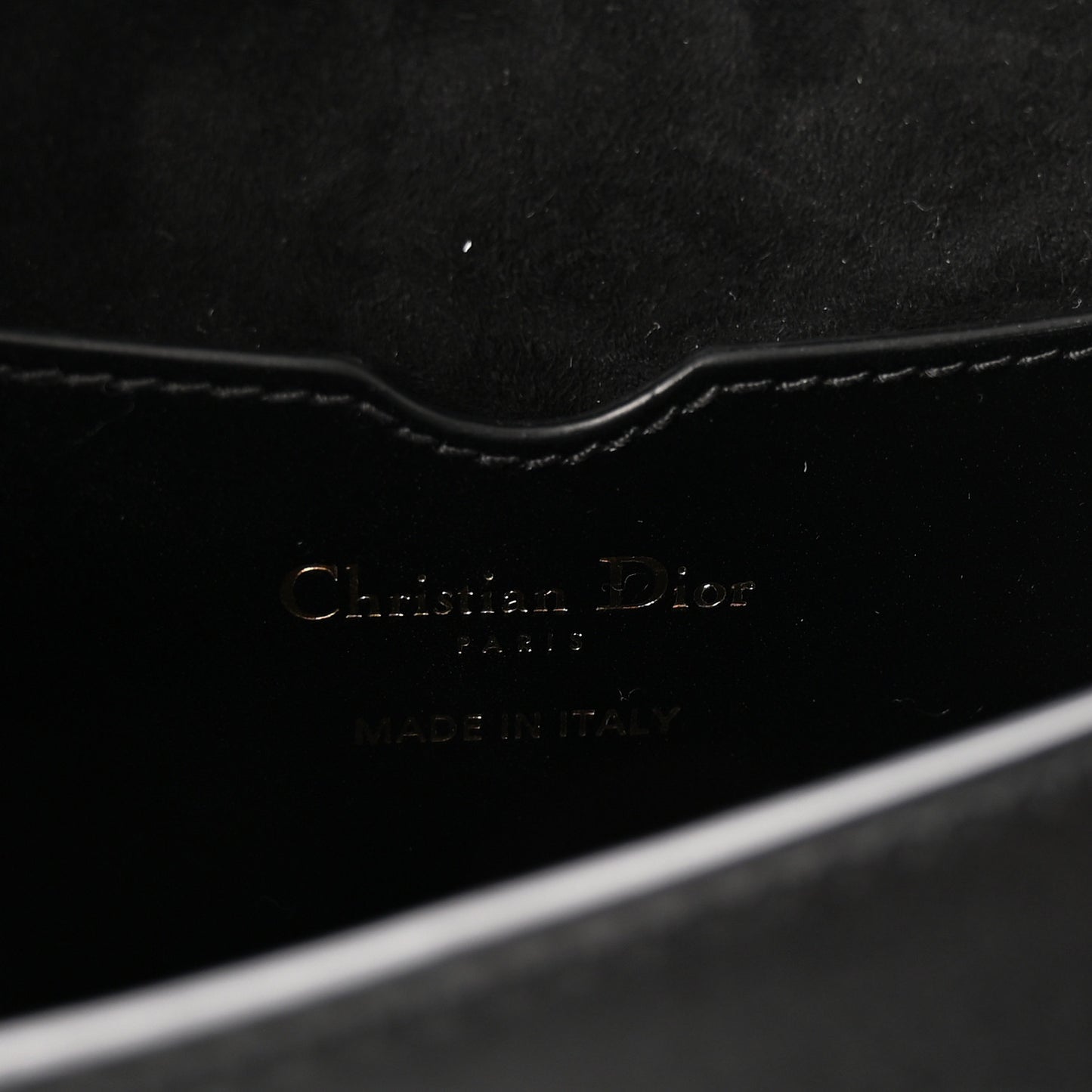 Box Calfskin Medium Bobby Flap Black