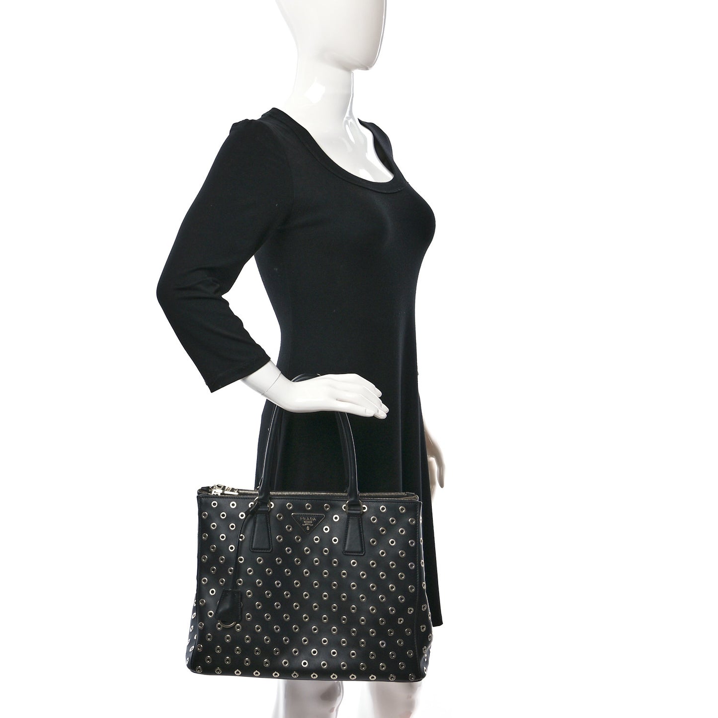 City Calf Grommet Large Double Zip Tote Black