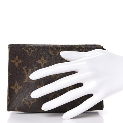 Louis Vuitton Monogram Toiletry Pouch 15 2 of 7