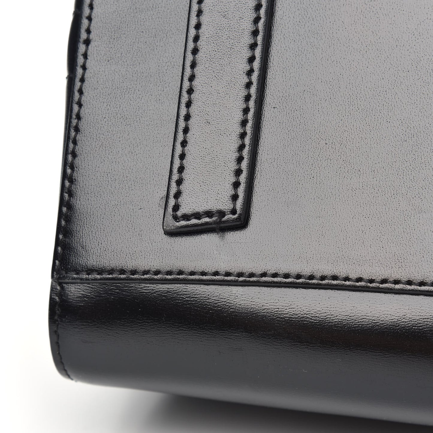 Shiny Lord Calfskin Medium Antigona Black
