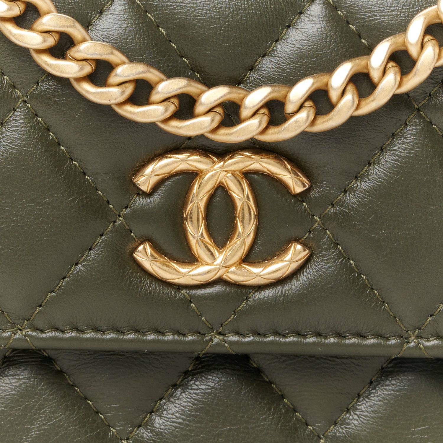 Chanel Lambskin Quilted Pillow Crush Flap Phone Holder With Chain Green 9 of 11