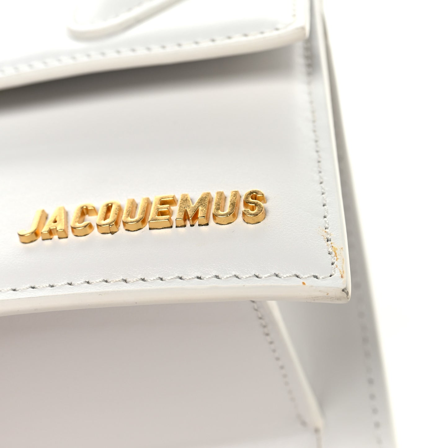 Smooth Calfskin Le Chiquito Moyen White
