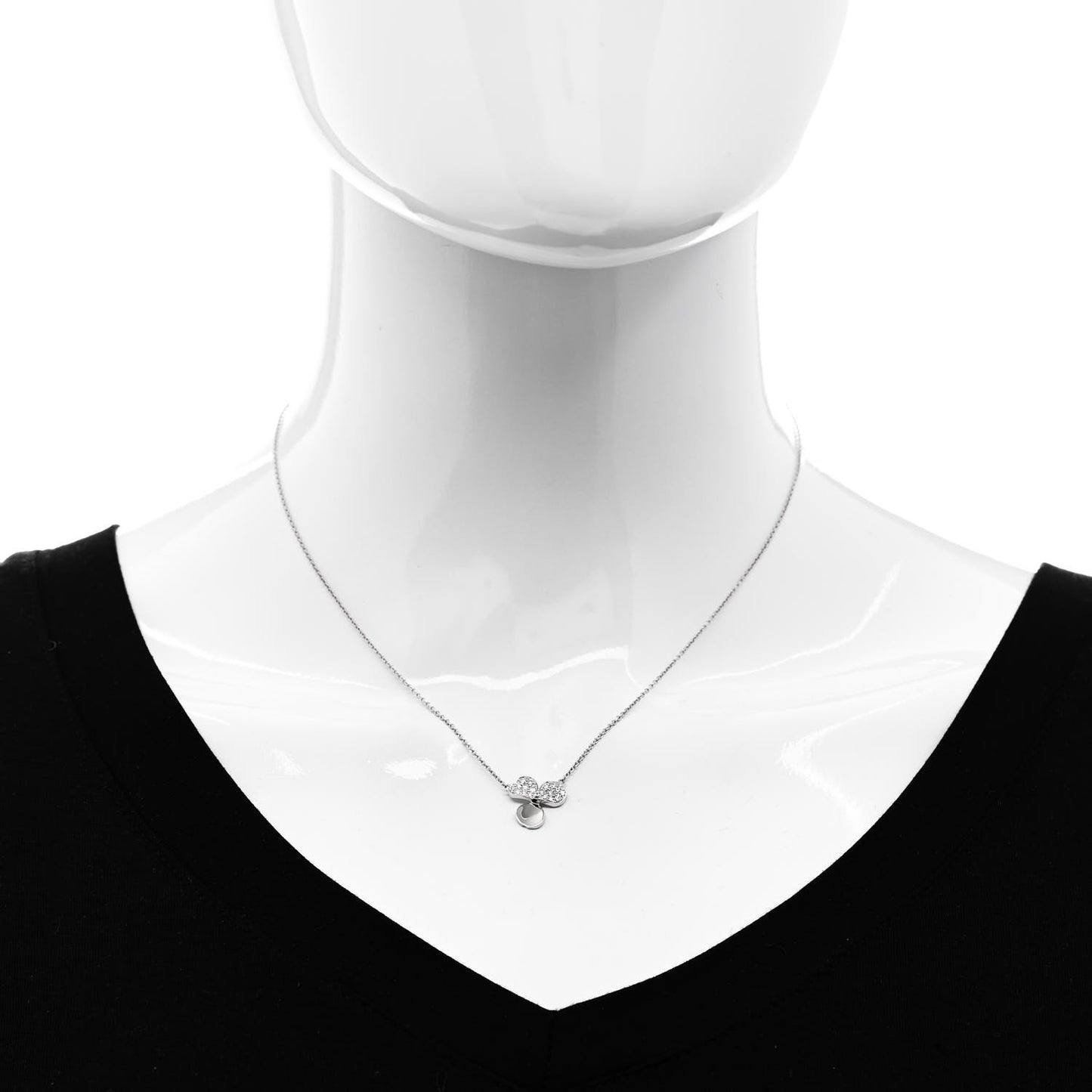 Platinum Diamond .17ctw Small Paper Flowers Pendant Necklace