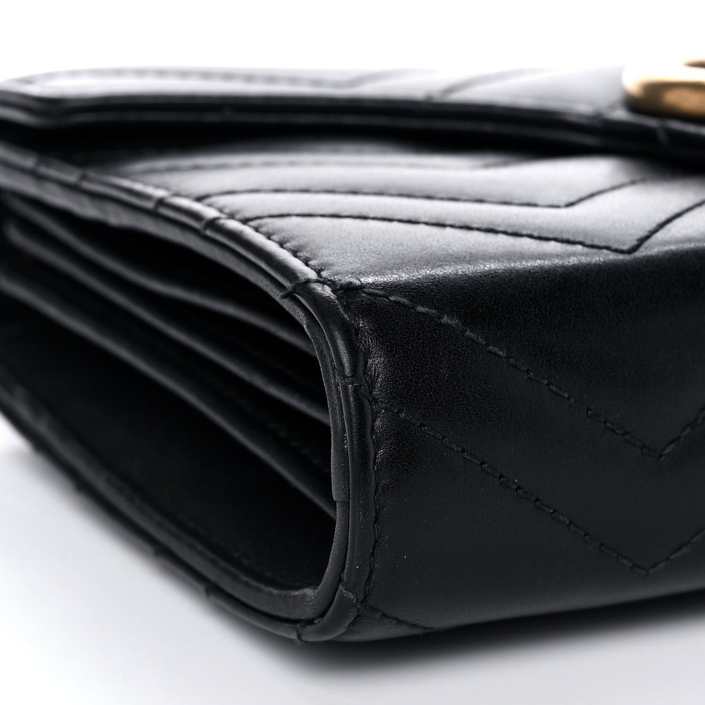 Calfskin Matelasse GG Marmont Chain Wallet Black