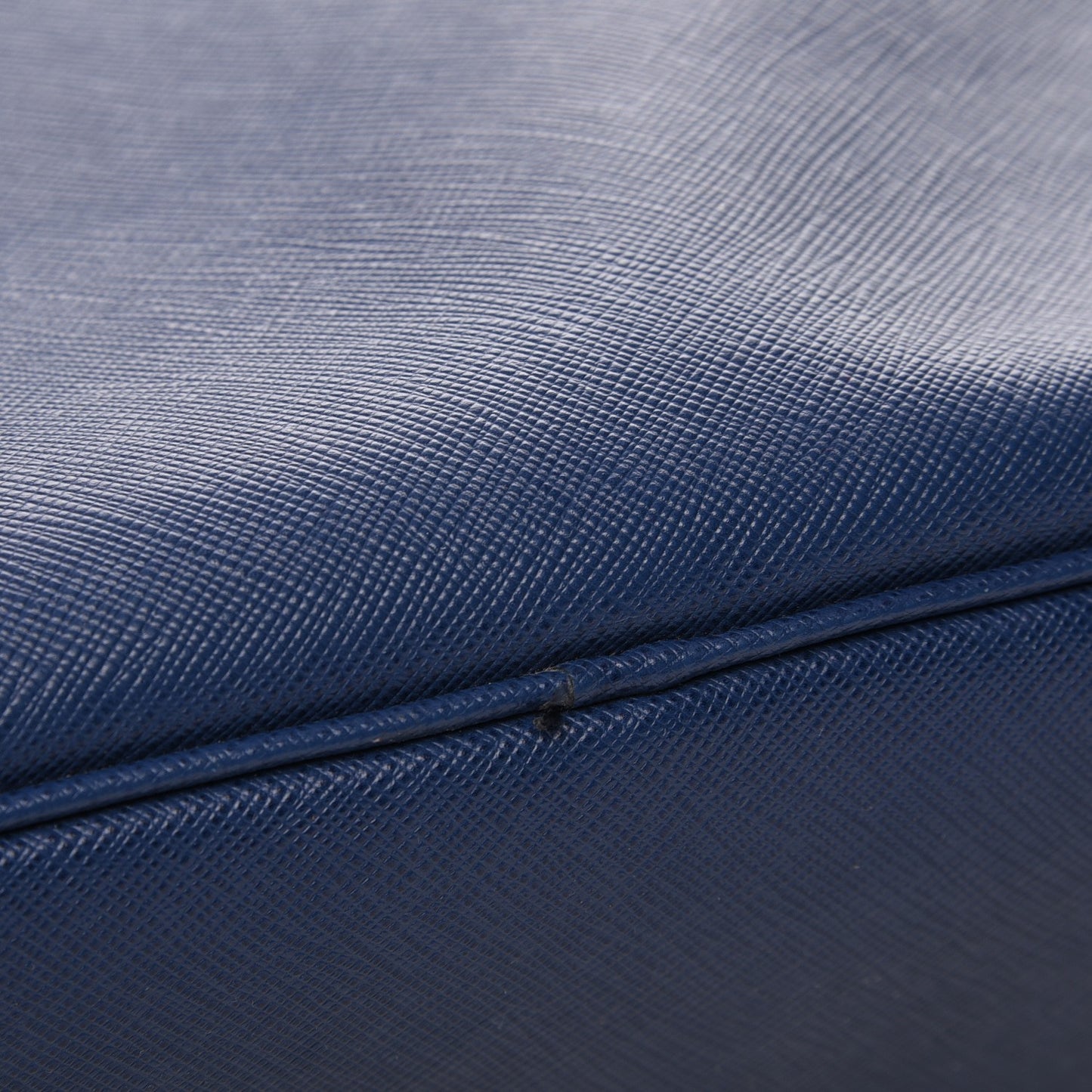 Saffiano Medium Galleria Double Zip Tote Bluette