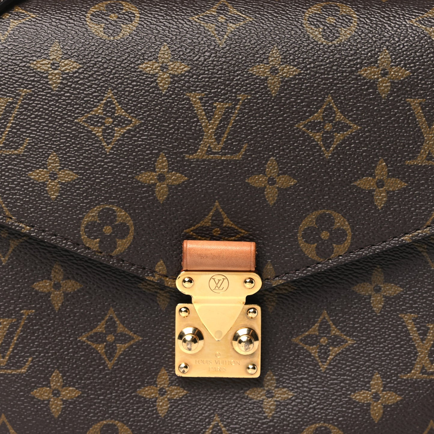Monogram Pochette Metis