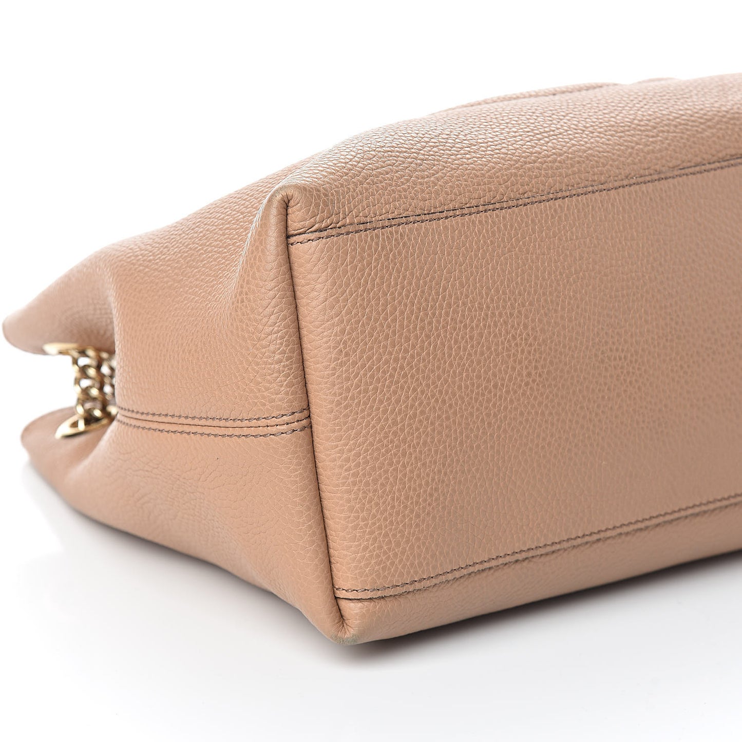 Pebbled Calfskin Medium Soho Chain Shoulder Bag Rose Beige