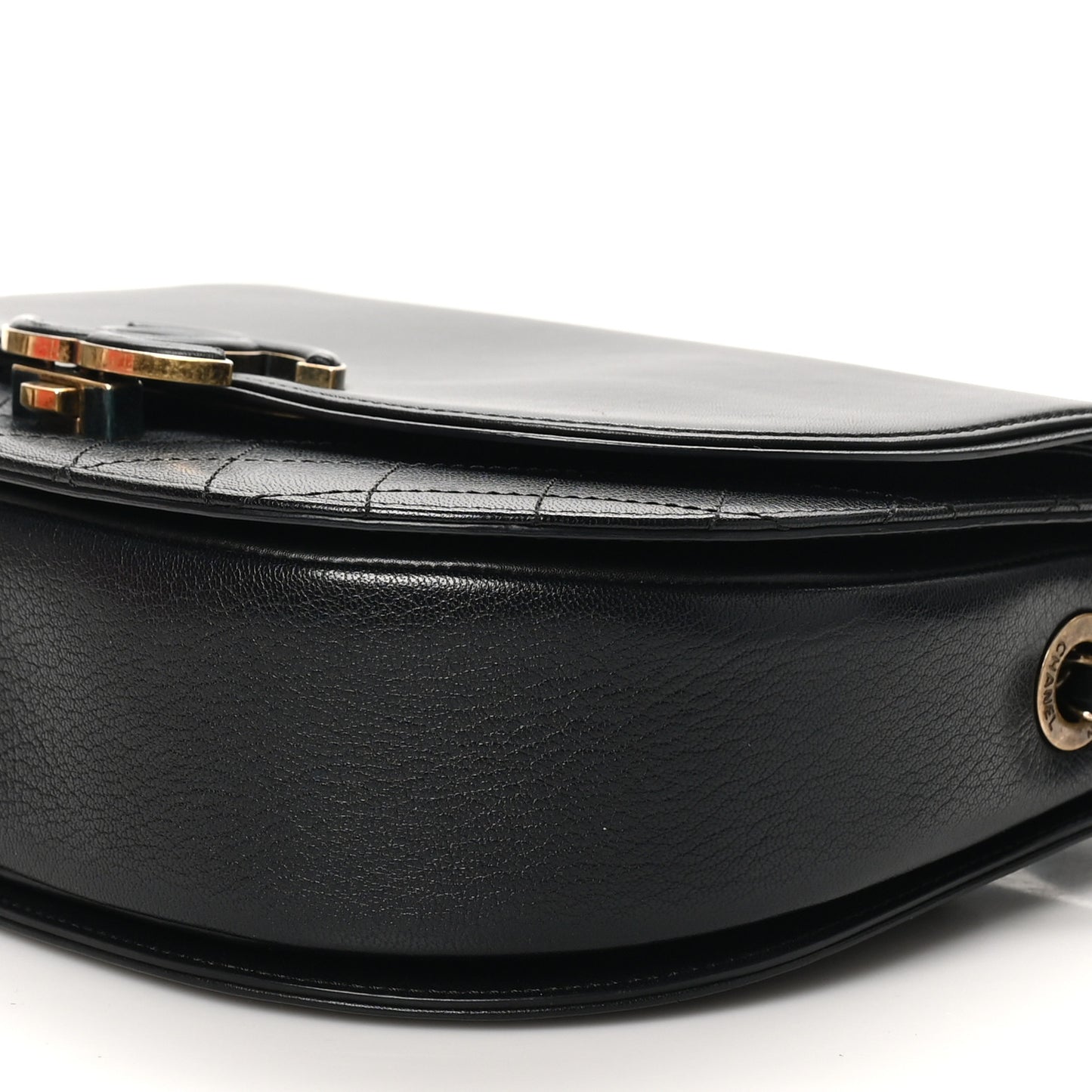 Shiny Calfskin Goatskin Quilted Medium Coco Curve Messenger Flap Black
