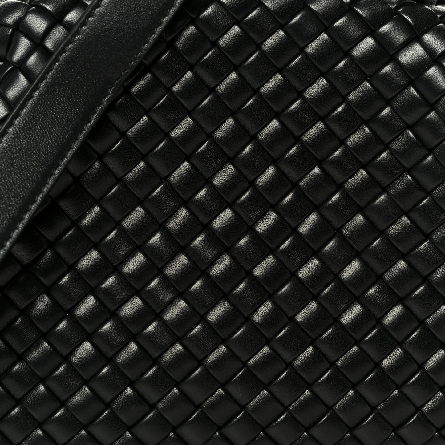 Nappa Intrecciato Small Padded The Handle Tote Black