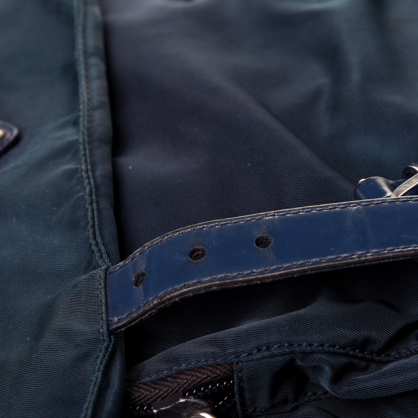 Nylon Vela Messenger Bag Blue
