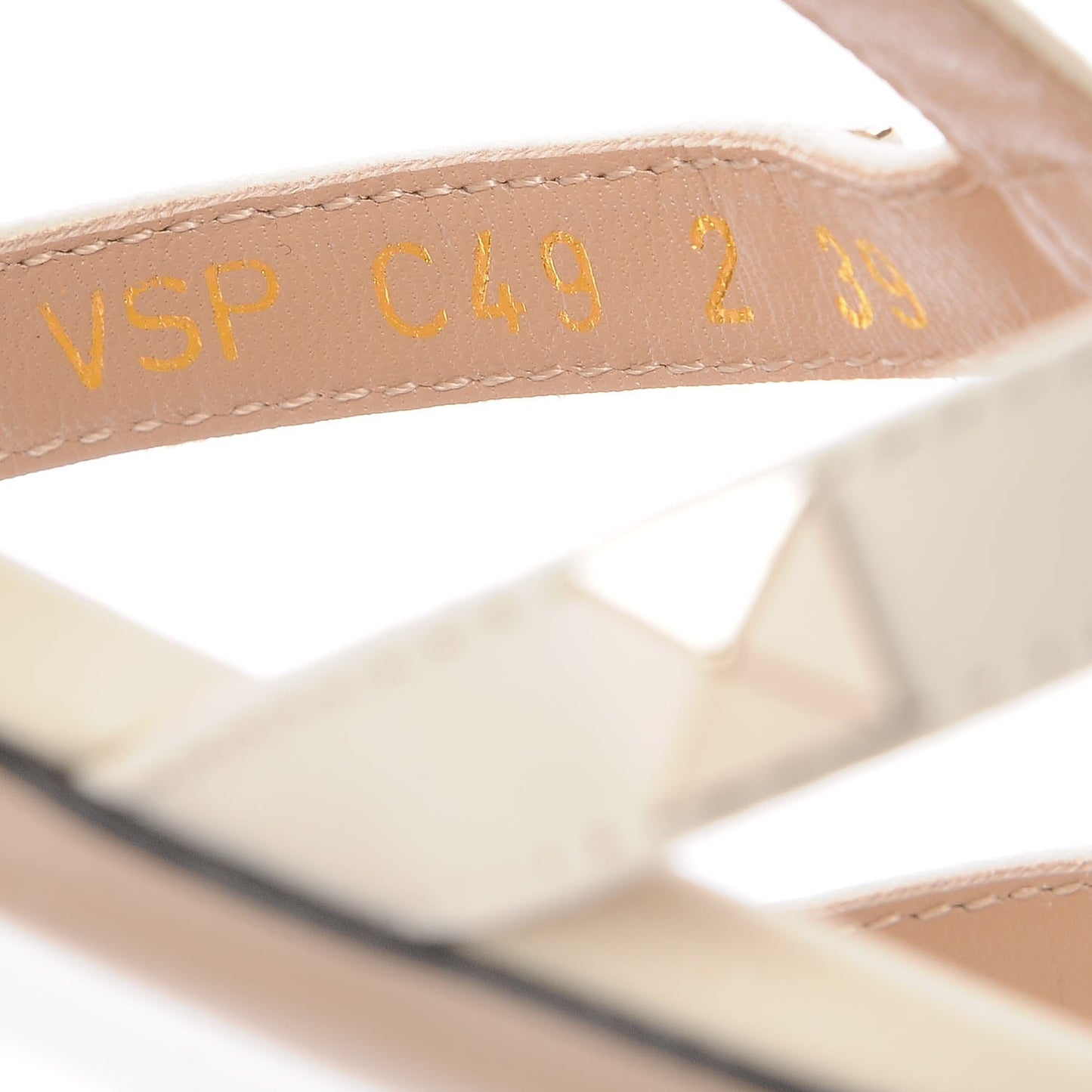 Nappa Rockstud Caged Flat Slide Sandals 39 Light Ivory