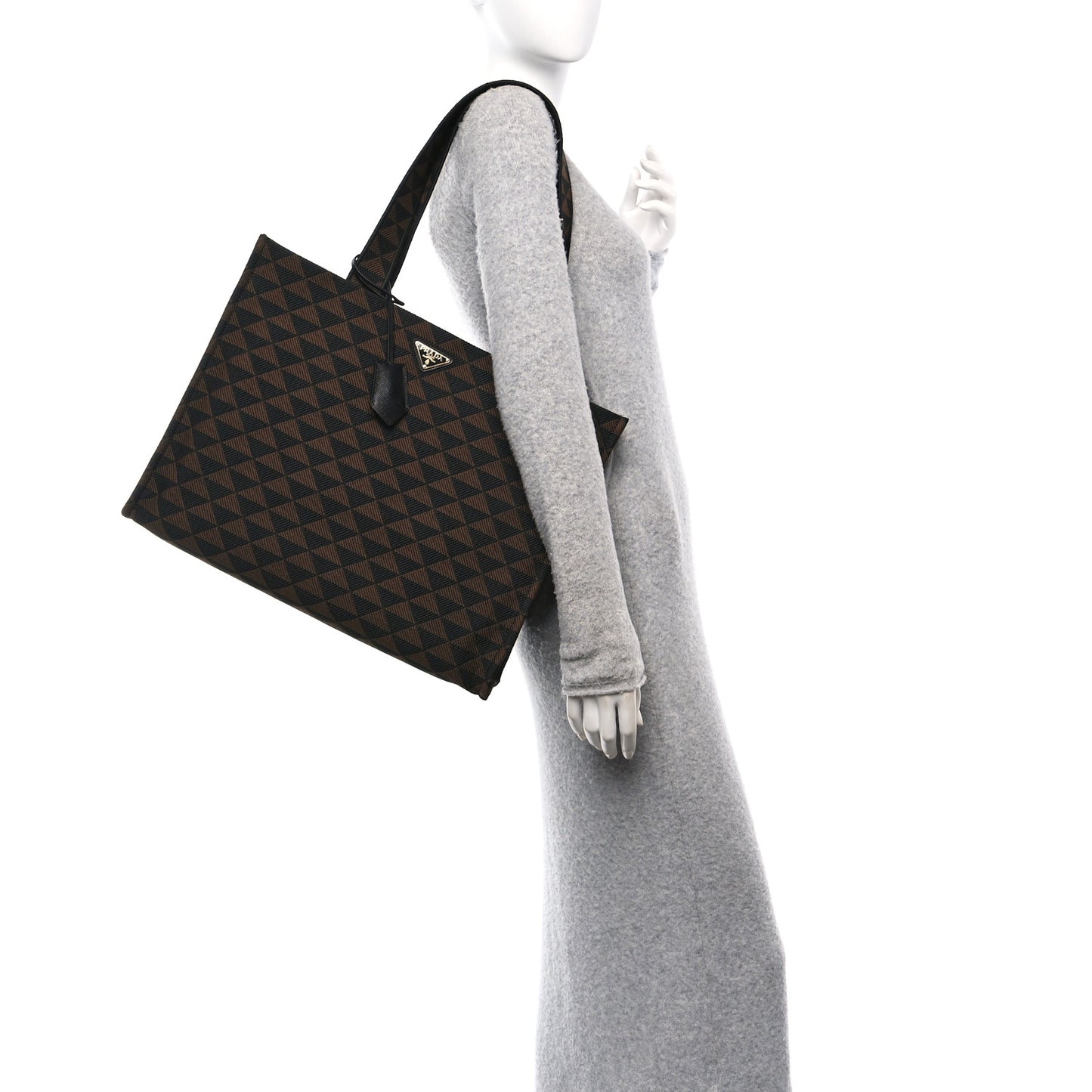 Jacquard Saffiano Triangolo Symbole Embroidered Shopping Tote Black Corda