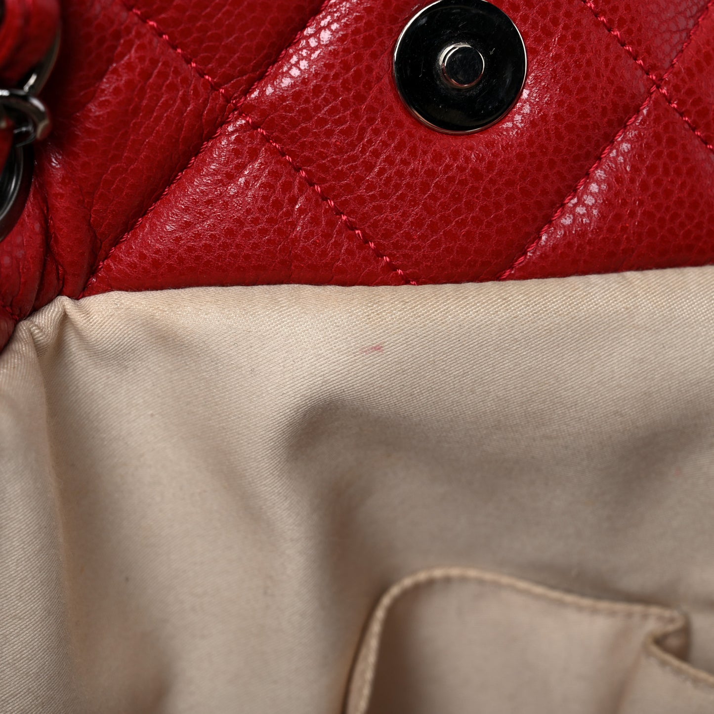 Soft Caviar Quilted Large Cells Tote Red