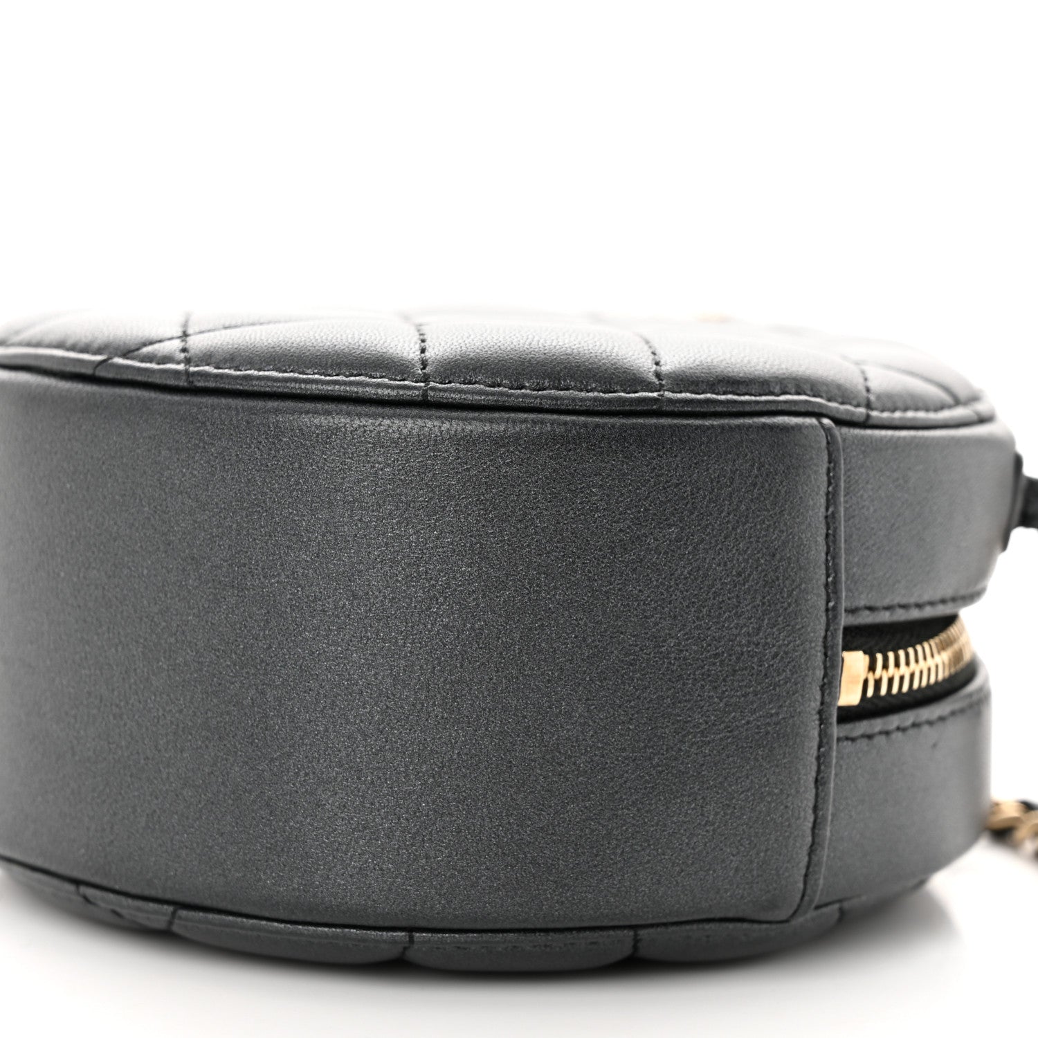 Chanel Iridescent Lambskin Quilted Pearl Round Clutch With Chain Black 10 of 10