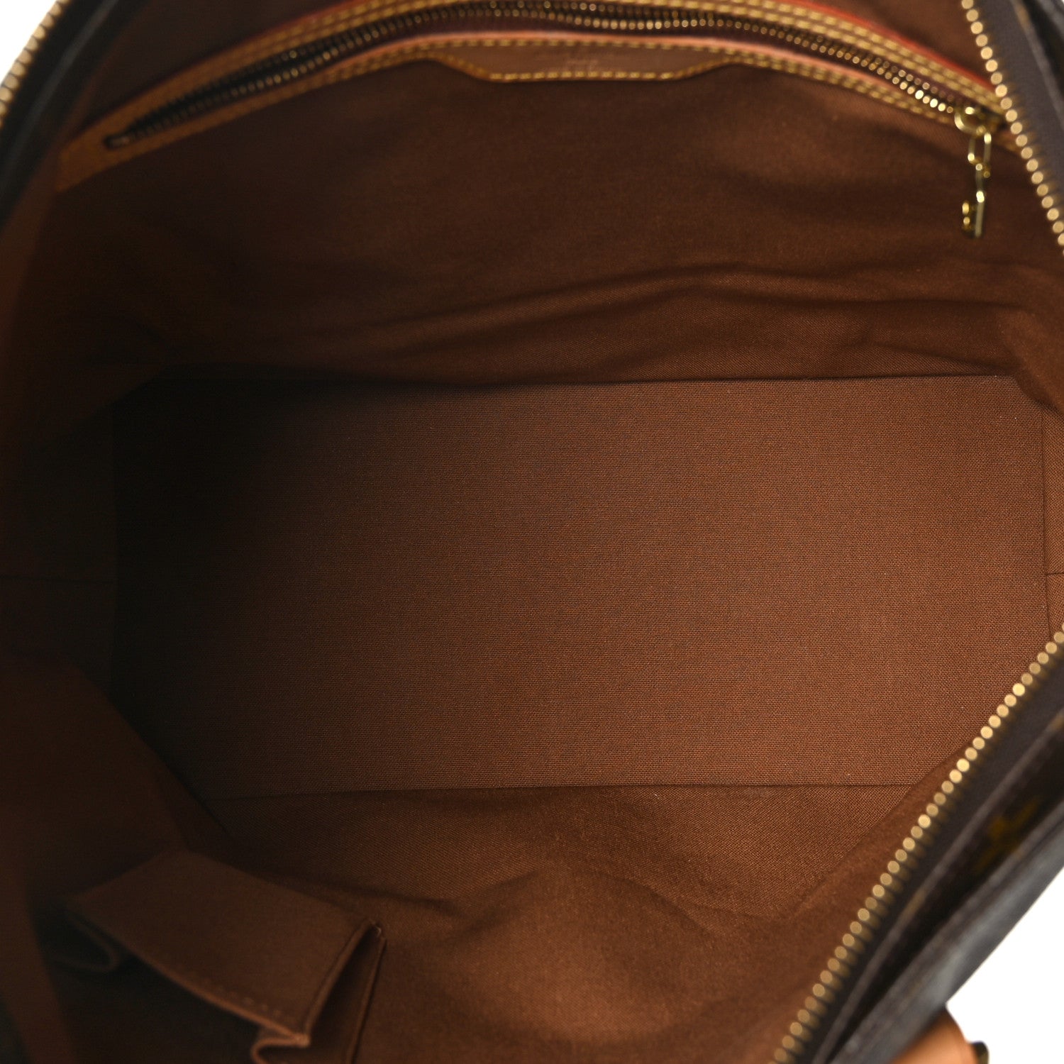 Louis Vuitton Monogram Cabas Mezzo 5 of 8