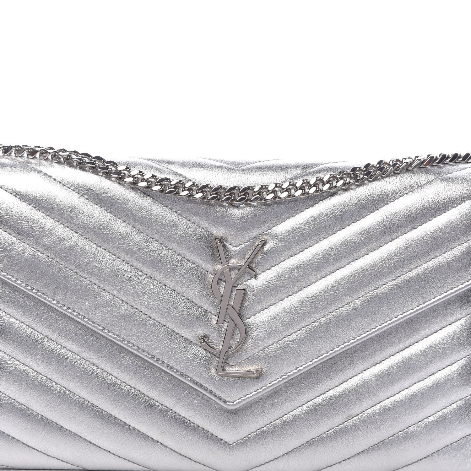 Saint Laurent Metallic Lambskin Matelasse Chevron Monogram Chain Wallet Argento 10 of 11