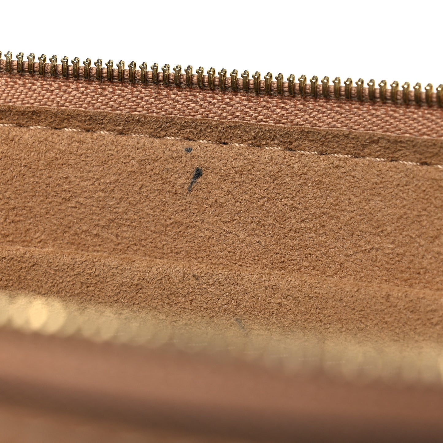 Monogram Daily Pouch Sesame