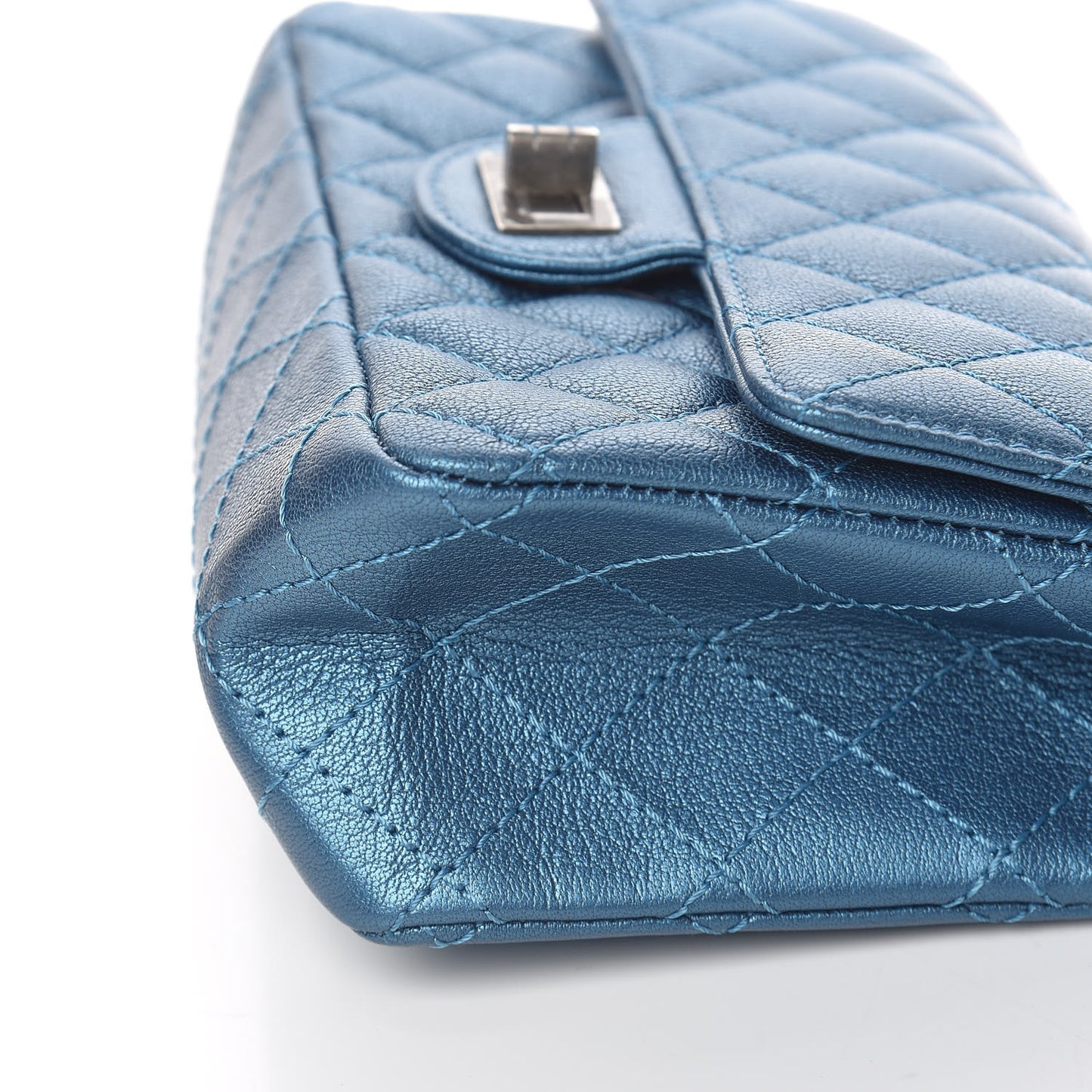 Metallic Sheepskin Quilted 2.55 Reissue Mini Flap Blue
