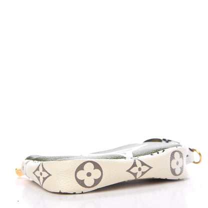 Louis Vuitton Monogram Giant Micro Pochette Accessories Kaki White 4 of 10