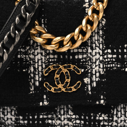 Chanel Tweed Quilted Chanel 19 Wallet On Chain WOC Black White 9 of 12