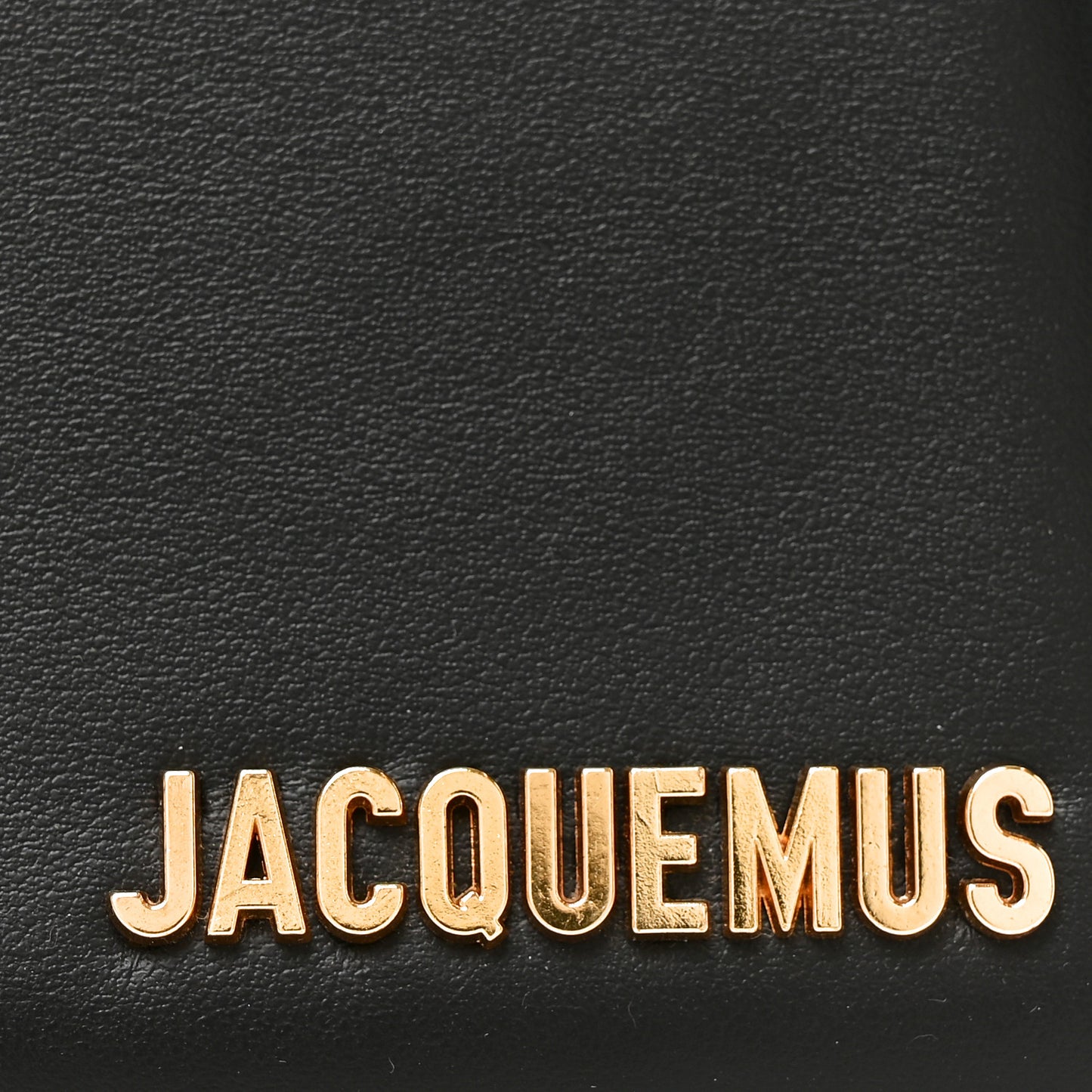 Smooth Calfskin Le Chiquito Moyen Black Black