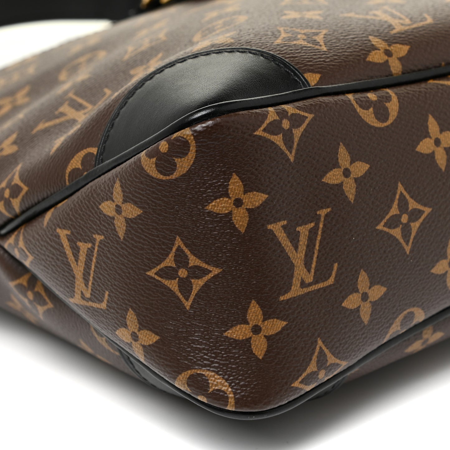 Monogram Odeon MM Black