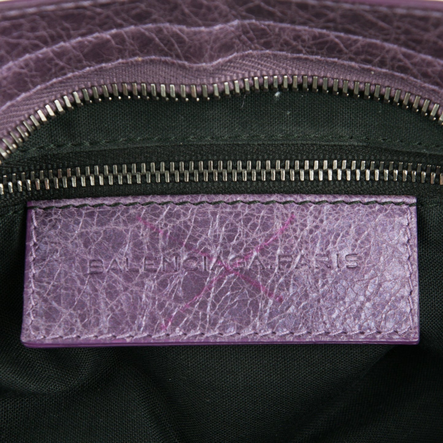 Agneau Classic Hardware City Metallic Purple