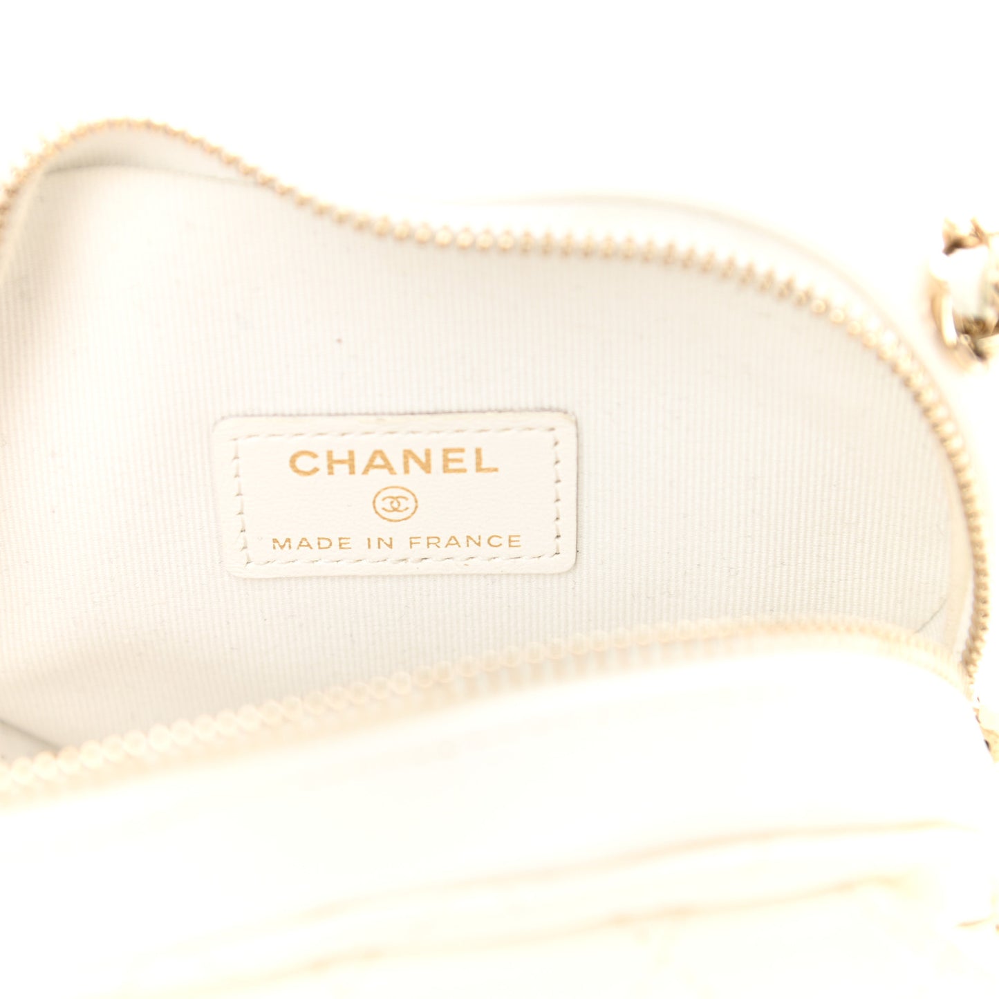 Lambskin Quilted CC In Love Heart Clutch With Chain White