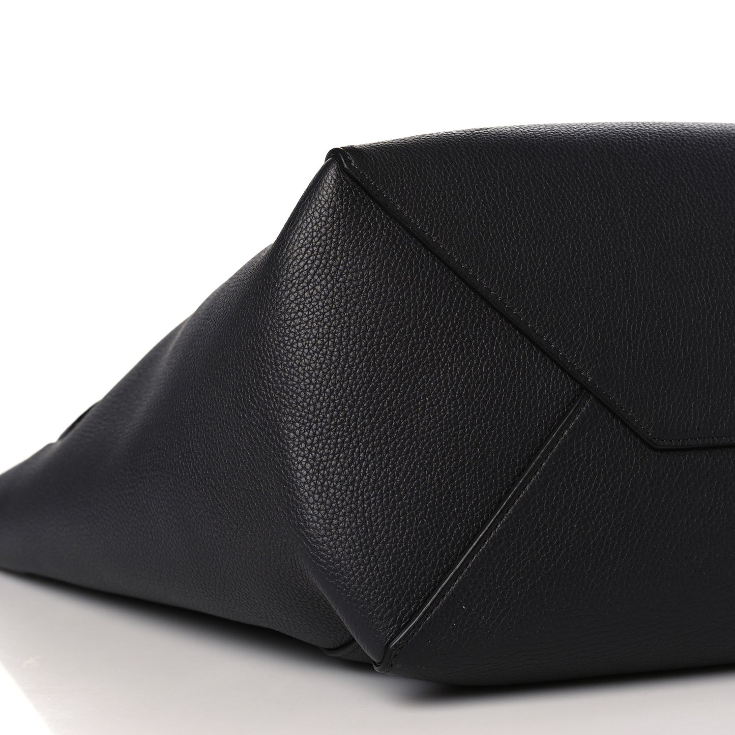 Soft Grained Calfskin Small Belt Cabas Phantom Navy