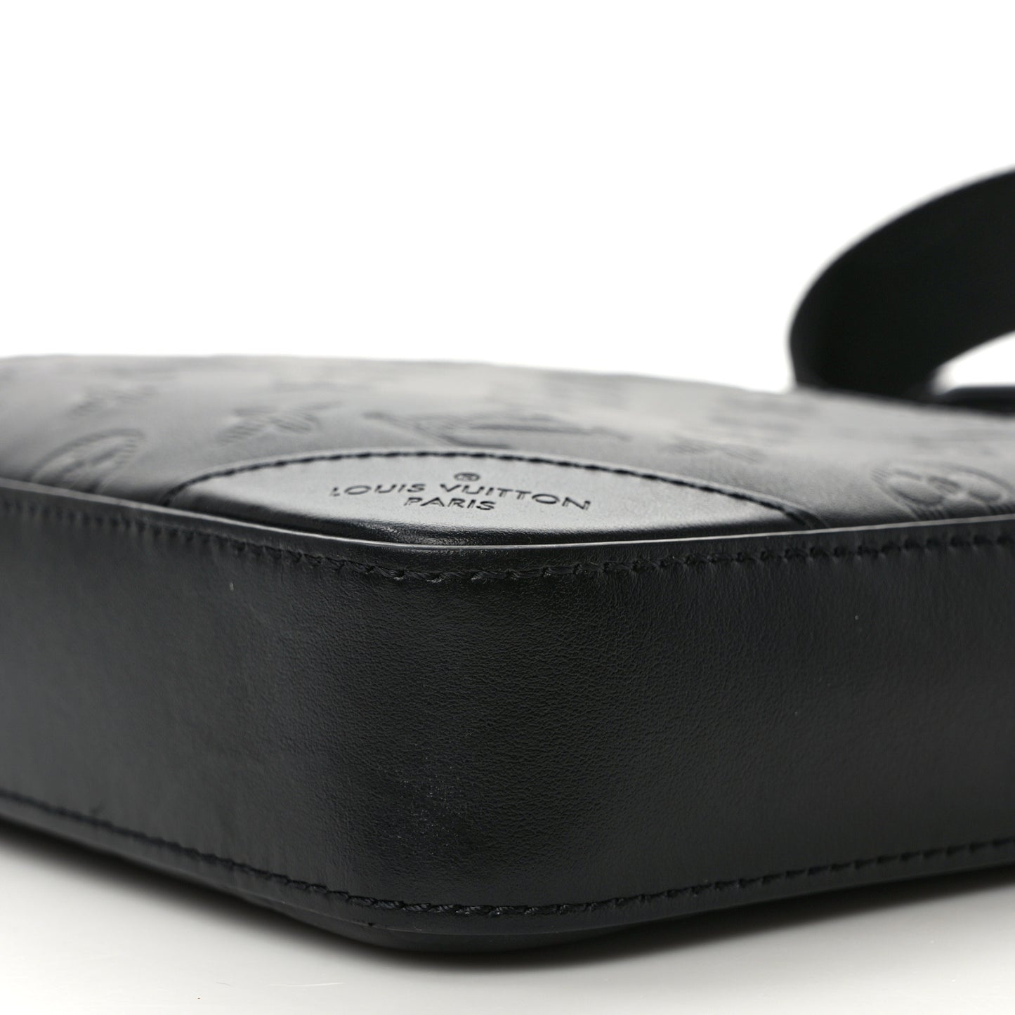 Calfskin Monogram Shadow Duo Messenger Black