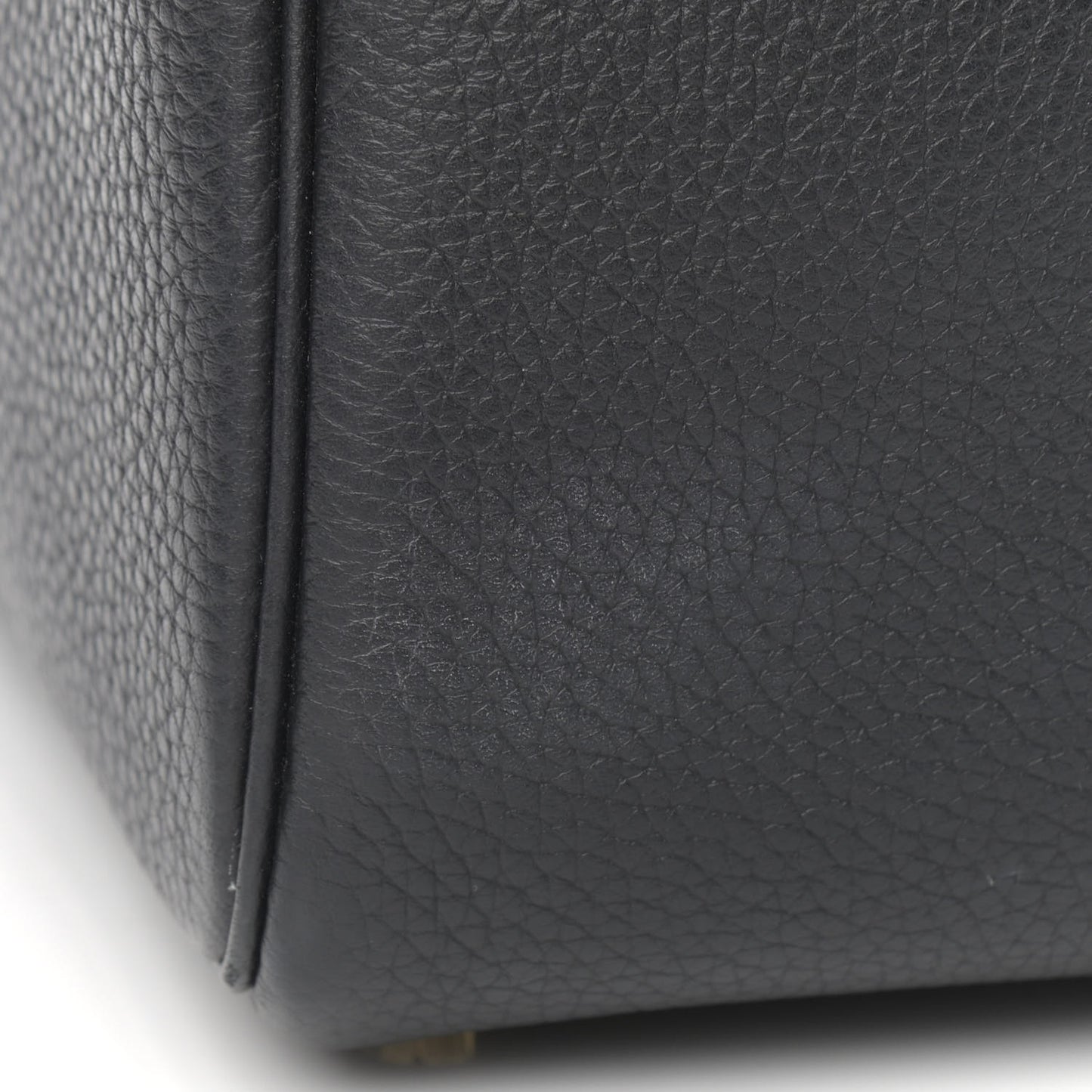 Taurillon Clemence Lindy 26 Black