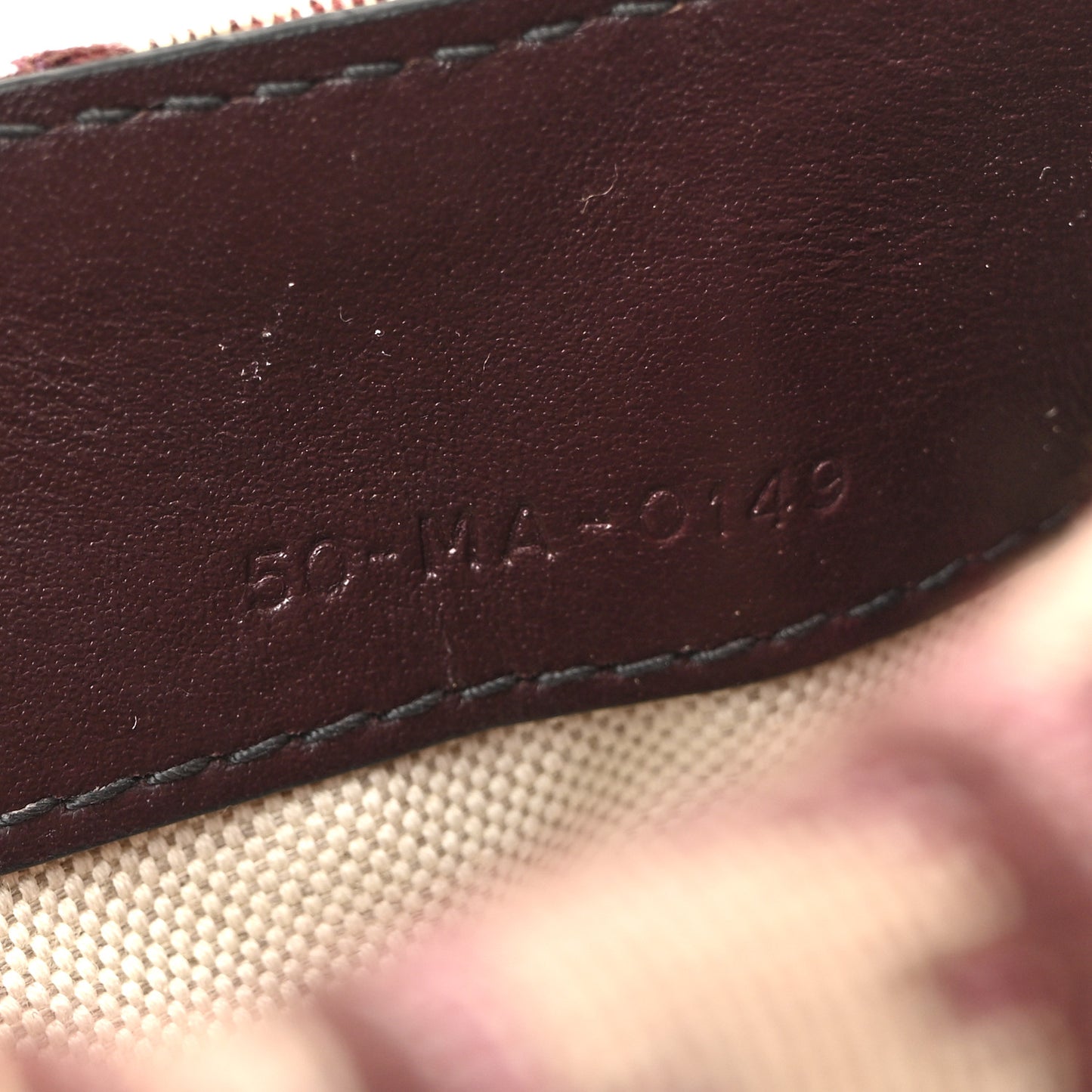 Oblique Saddle Belt Pouch Bordeaux