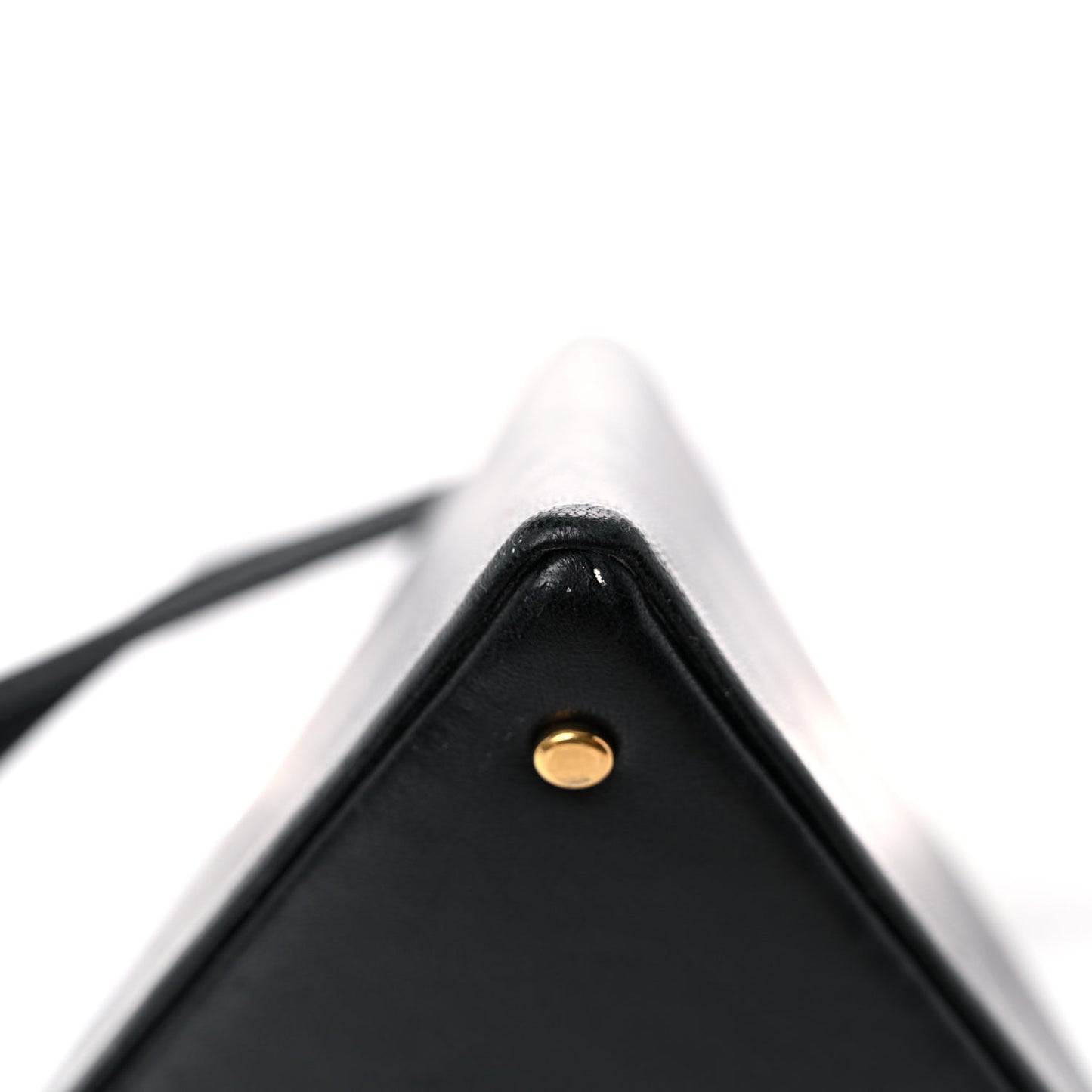 Lambskin Pyramid Clutch Black