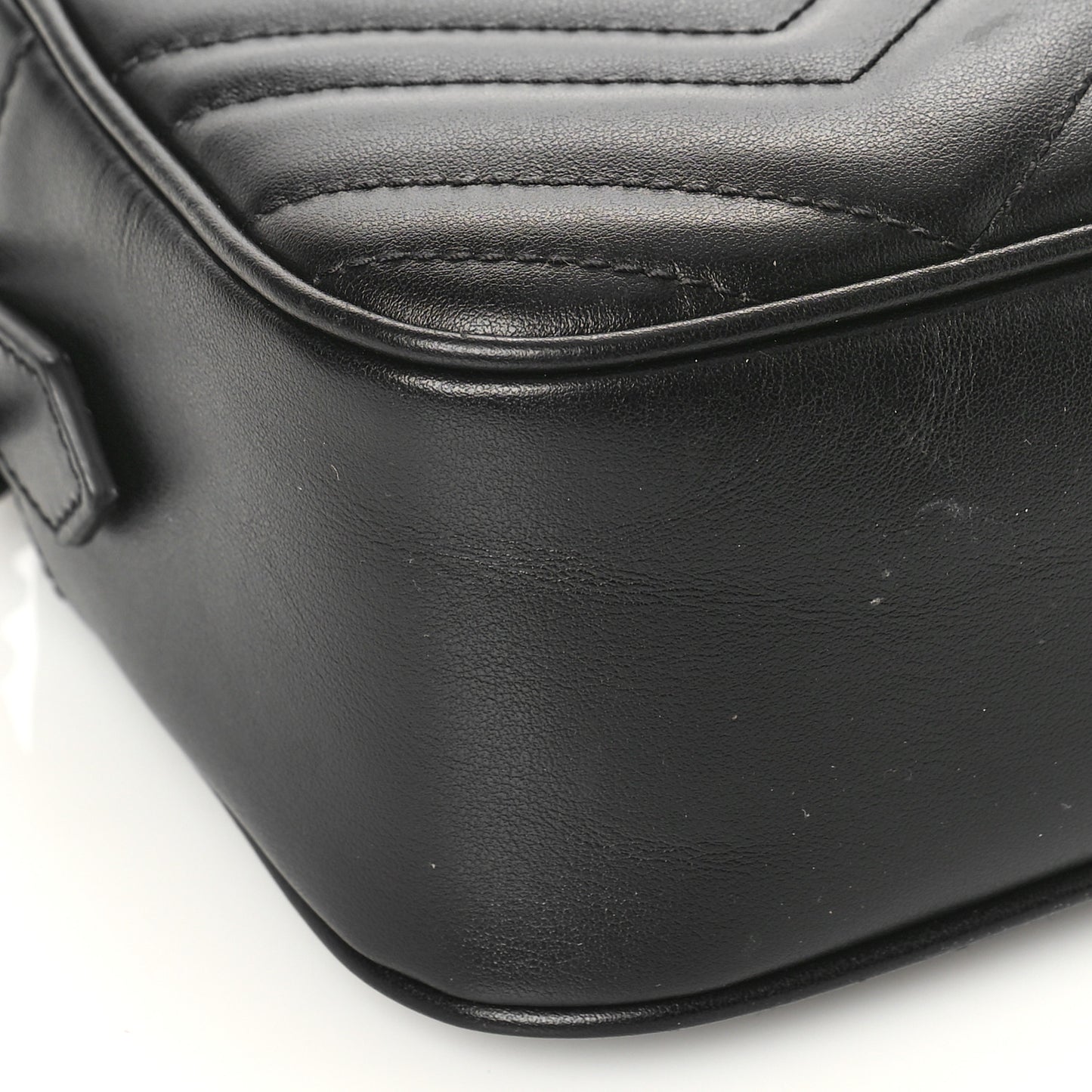 Calfskin Matelasse Monochrome Small GG Marmont Chain Shoulder Bag Black