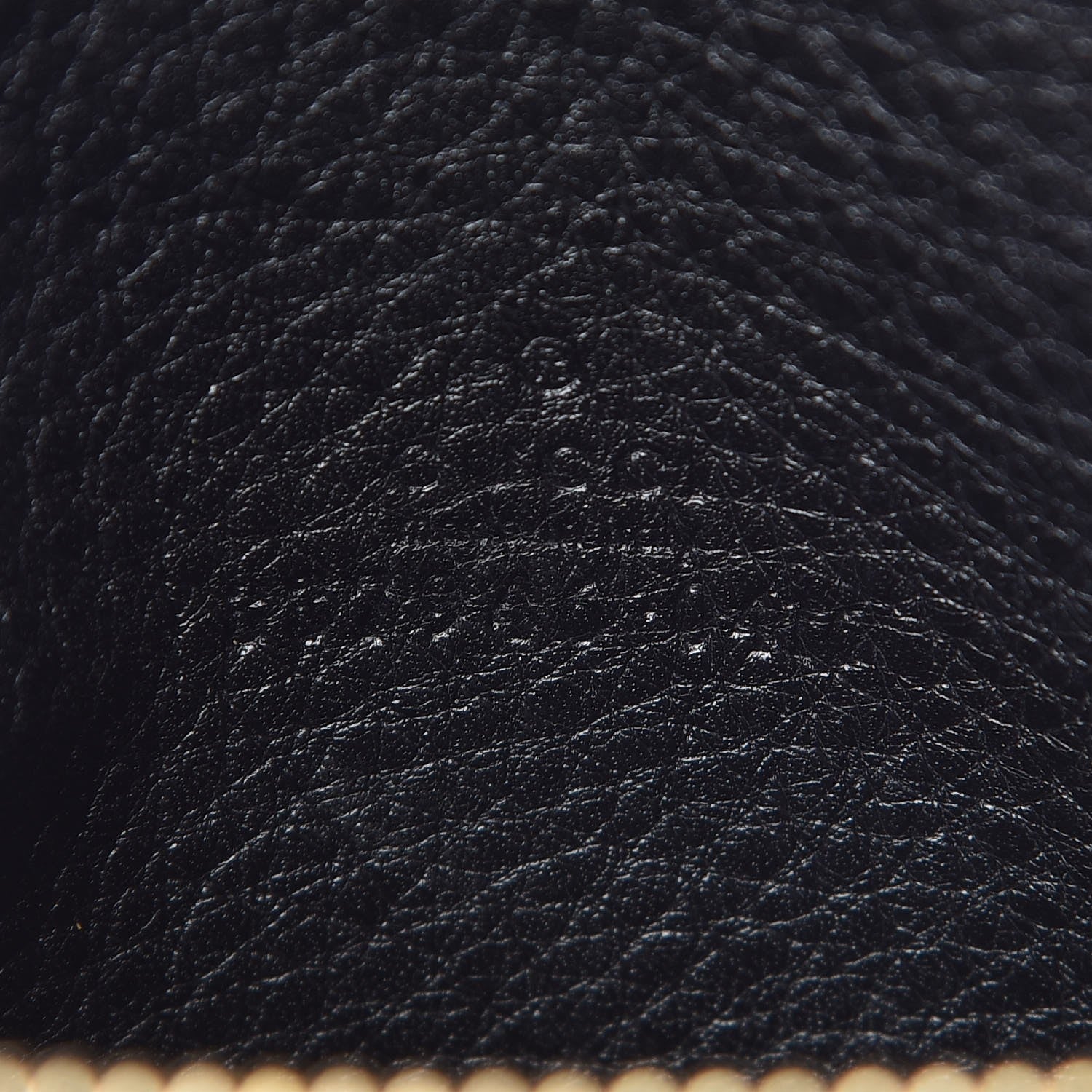 Gucci Pebbled Calfskin Round Coin Purse Black 6 of 7