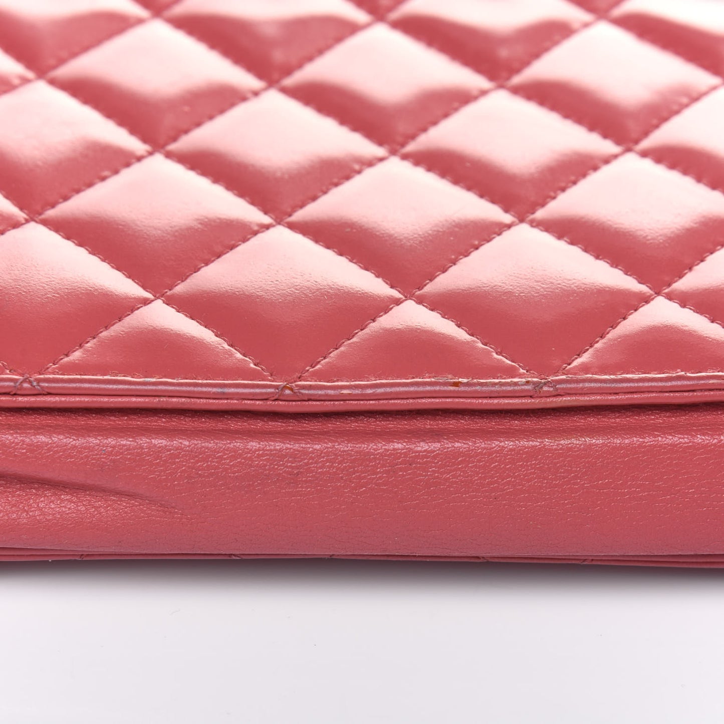 Patent Quilted Brilliant Wallet On Chain WOC Pink