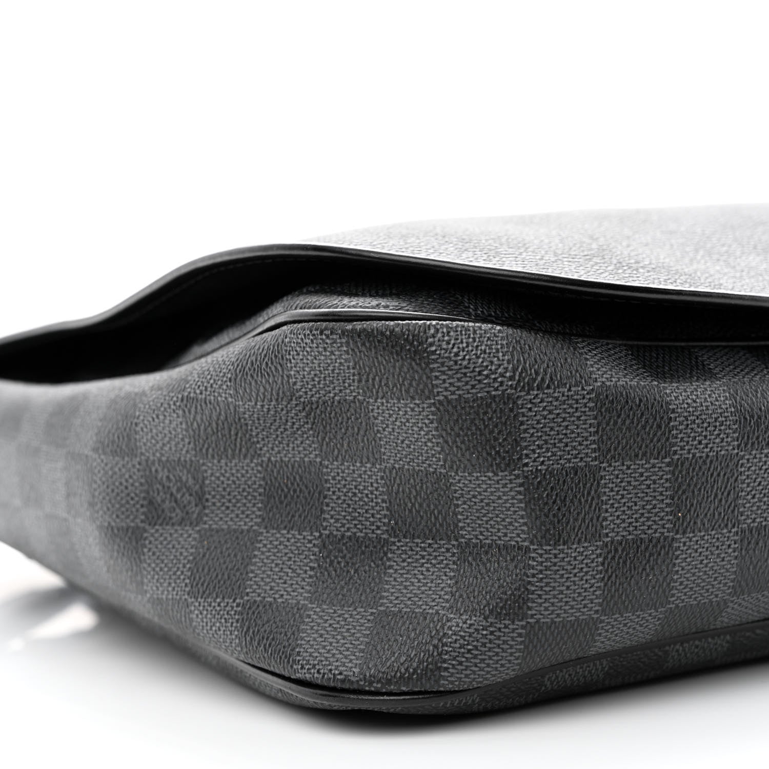 Louis Vuitton Damier Graphite Daniel GM 9 of 10