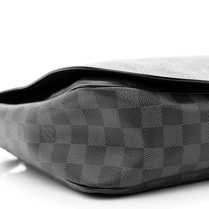 Louis Vuitton Damier Graphite Daniel GM 9 of 10