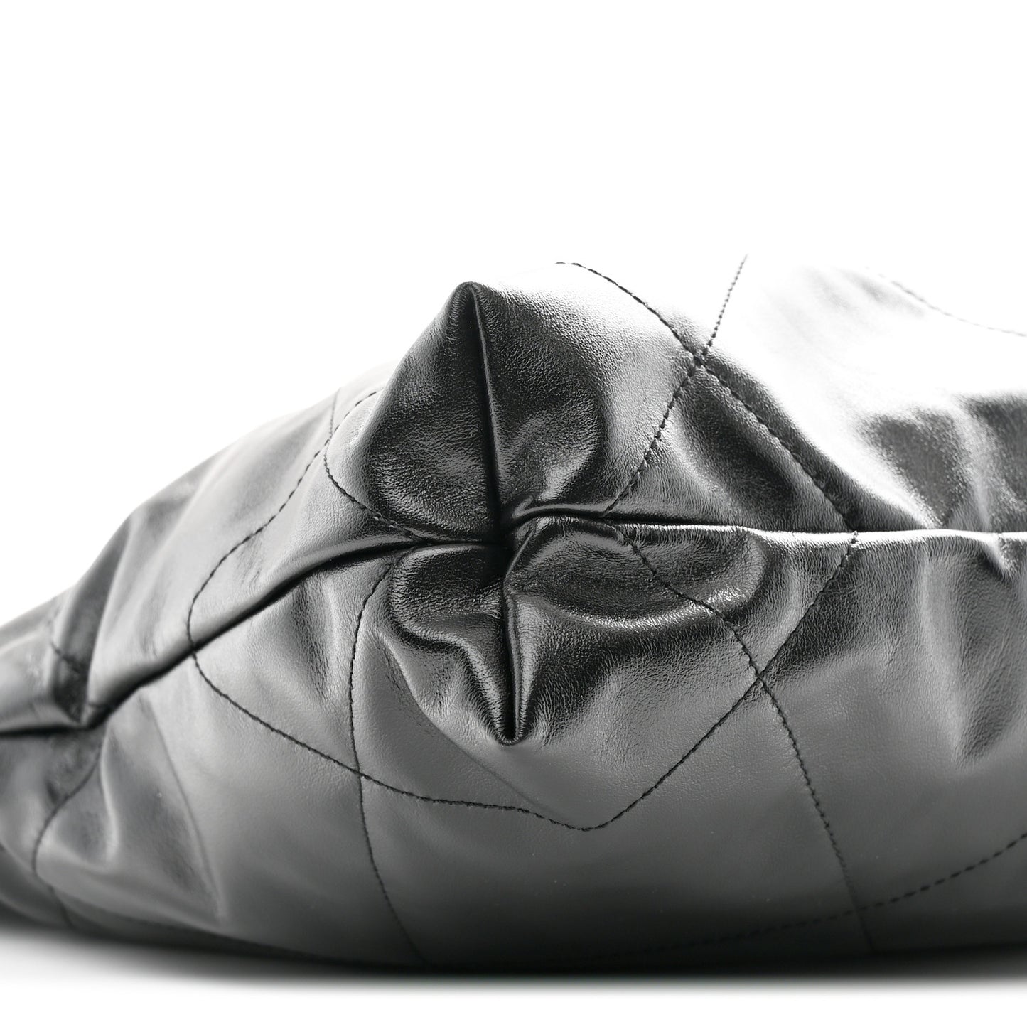 Shiny Calfskin Quilted Small Chanel 22 Black