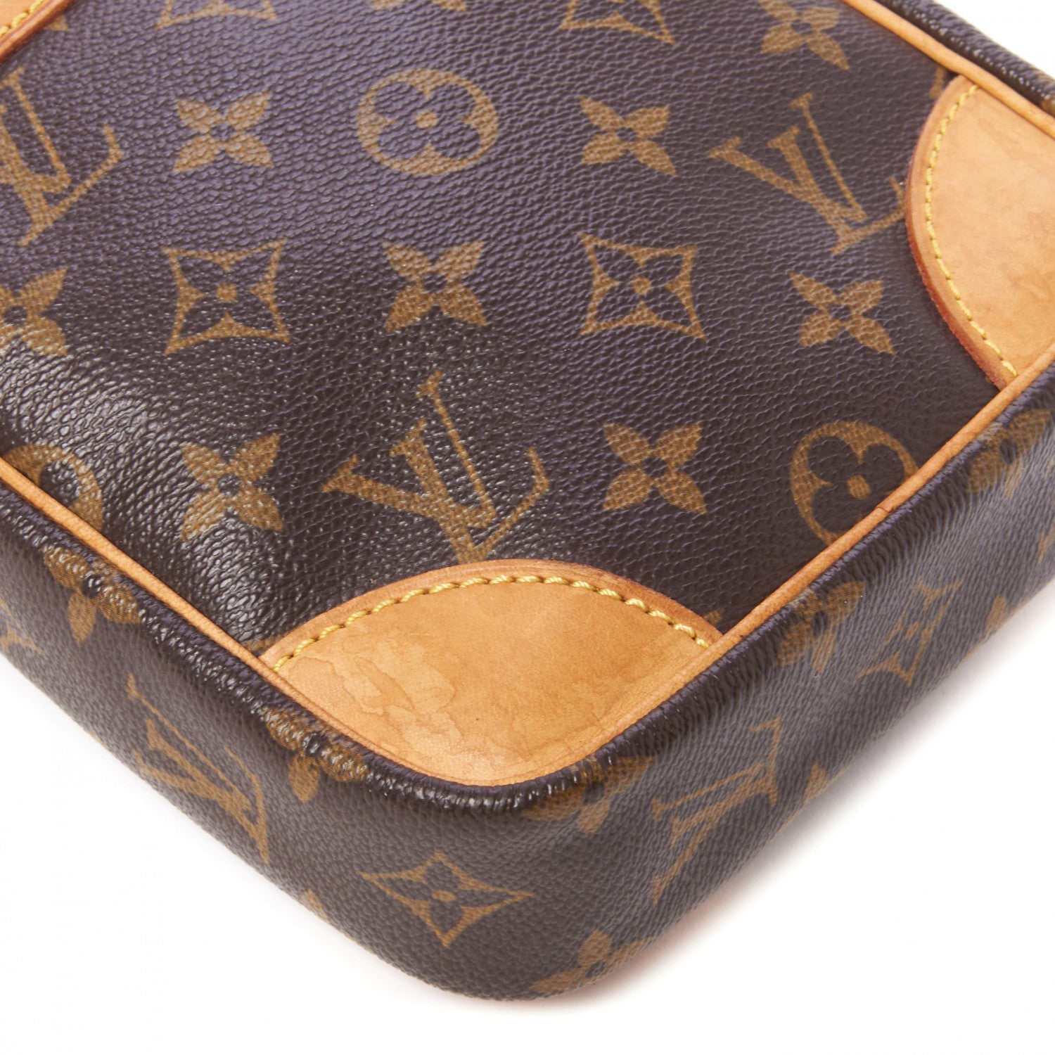 Louis Vuitton Monogram Danube 21 6 of 8