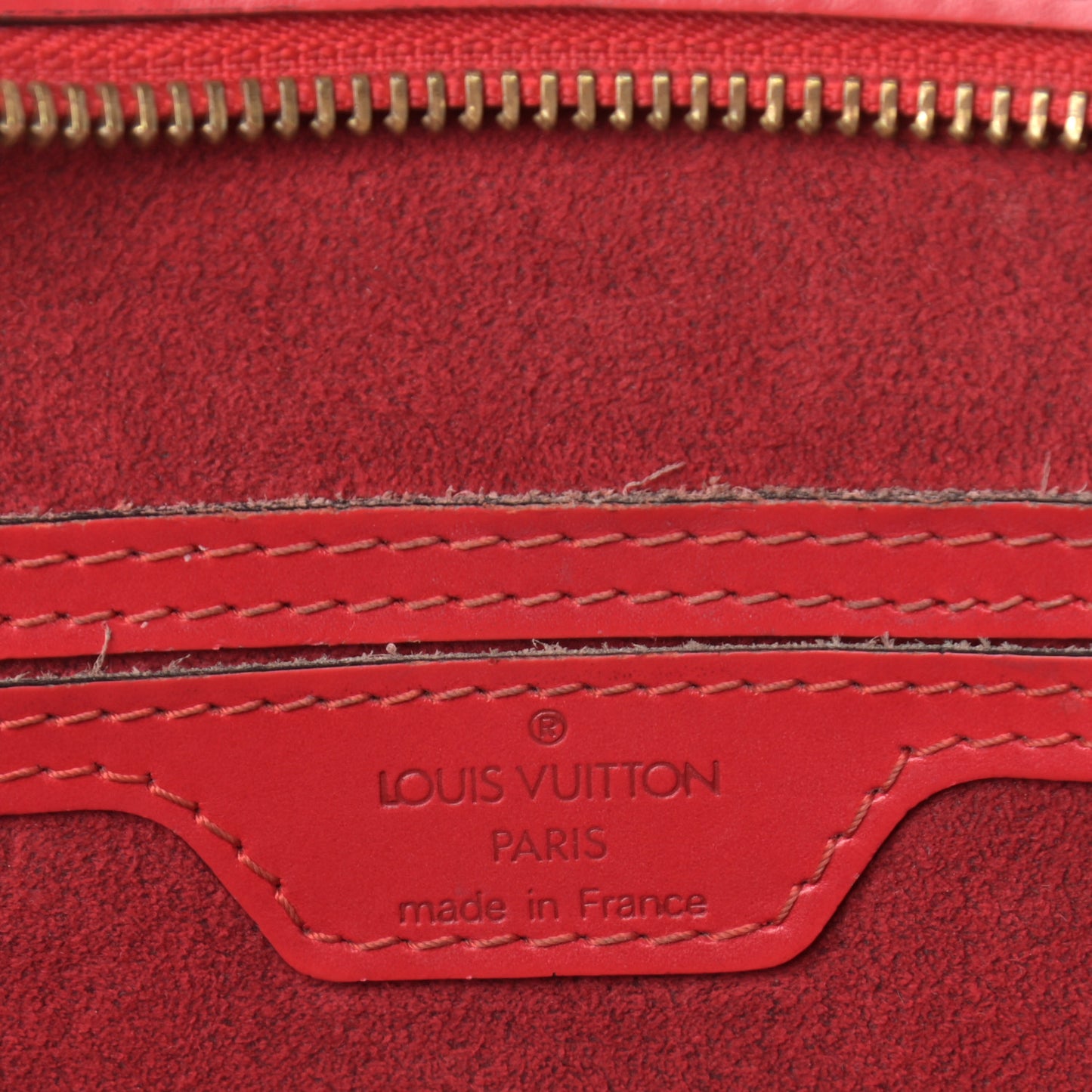 Epi Saint Jacques PM Long Straps Red