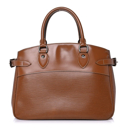 Louis Vuitton Epi Passy PM Cannelle 1 of 10