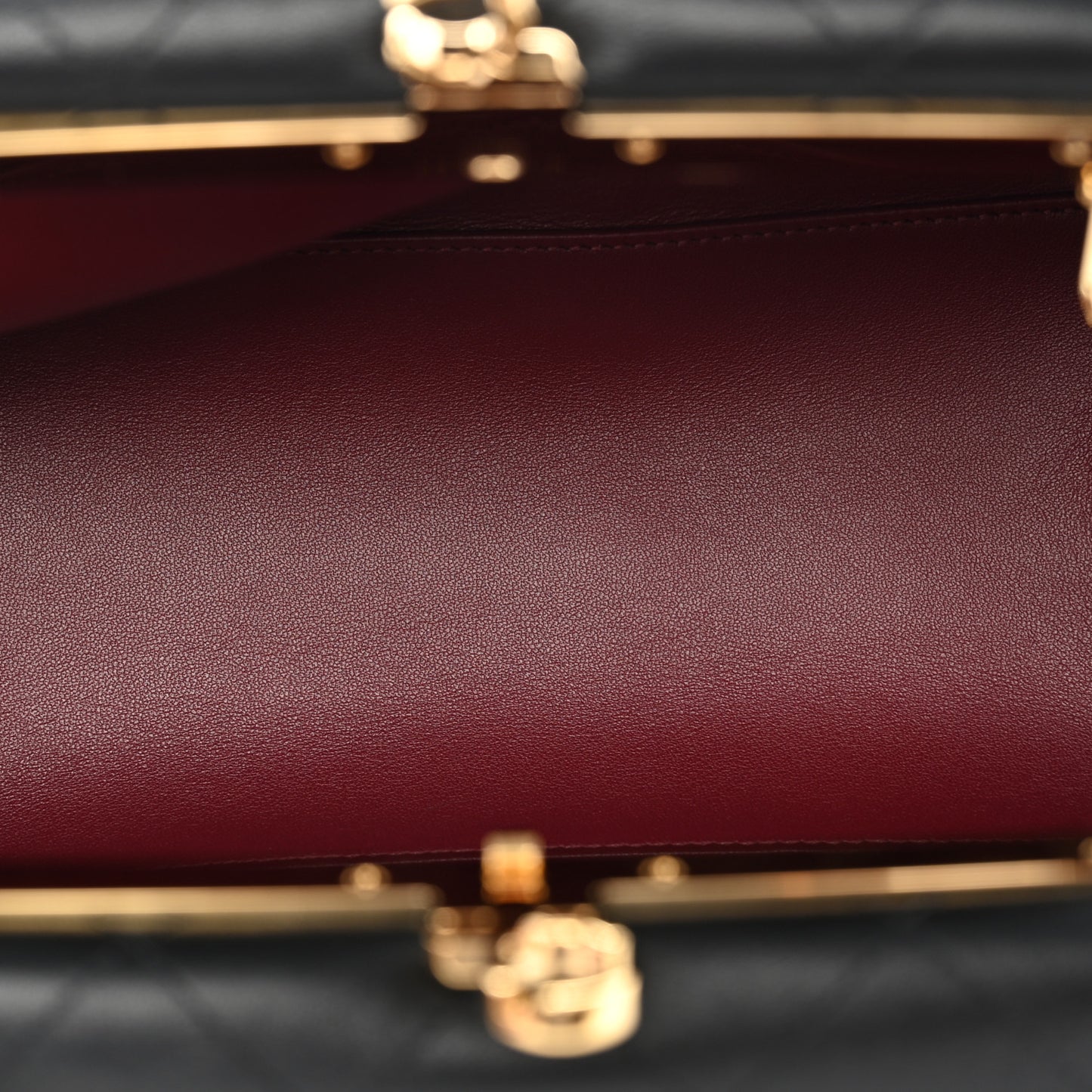 Lambskin Stitched Clutch With Chain Black
