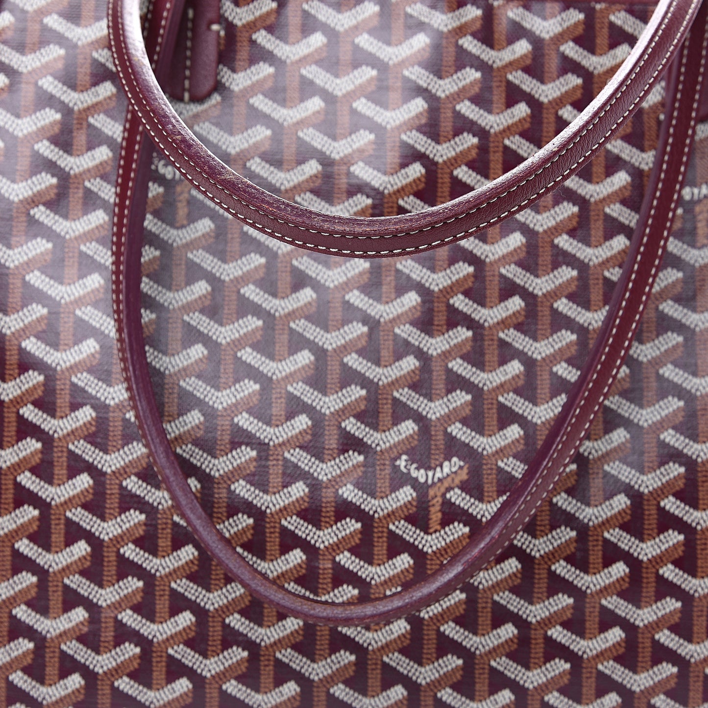 Goyardine Artois MM Burgundy