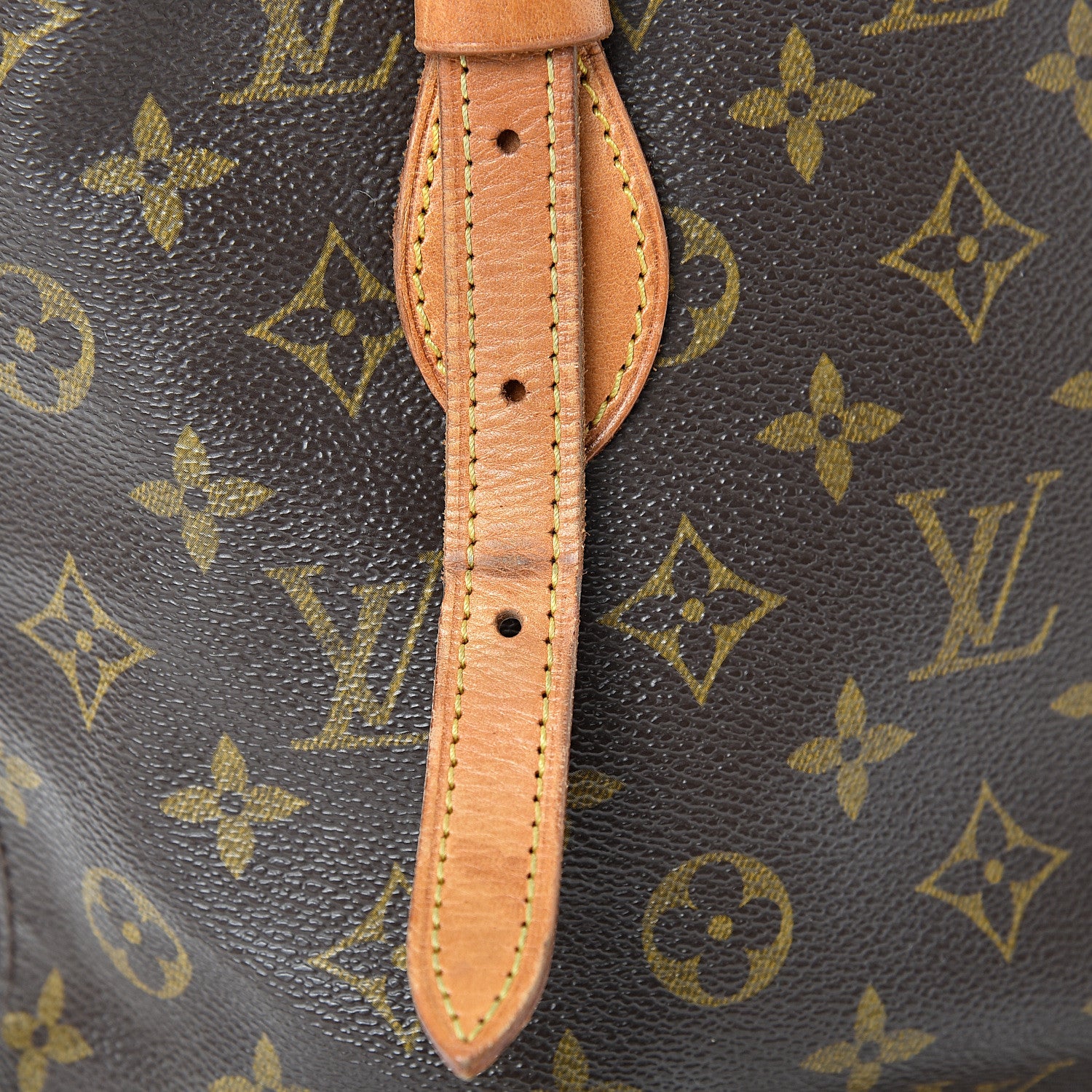 Louis Vuitton Monogram Petit Bucket 23 15 of 22